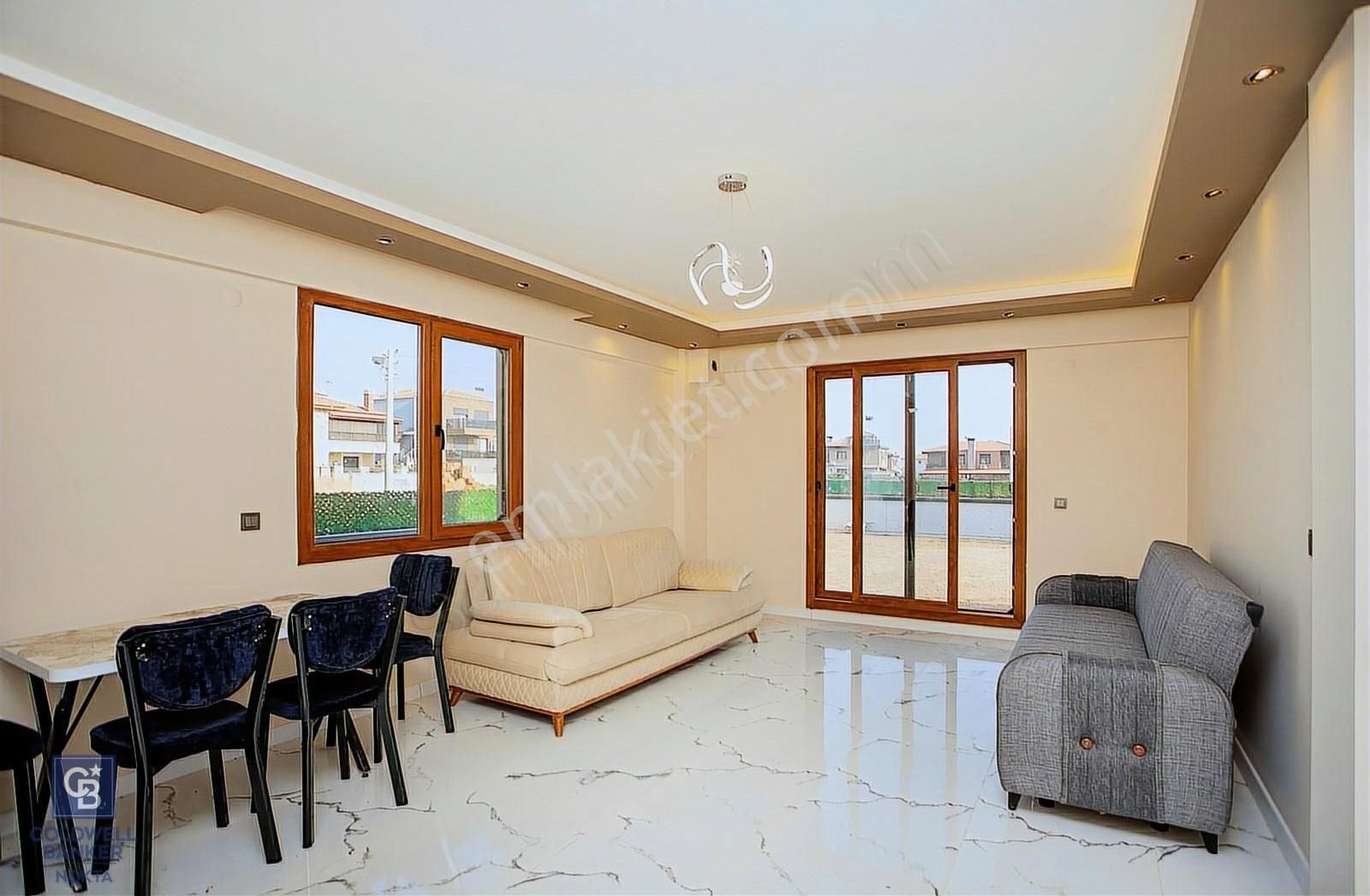 Foça Bağarası Villalar Bölgesinde Satılık 4+1 Müstakil Villa - Görsel 12