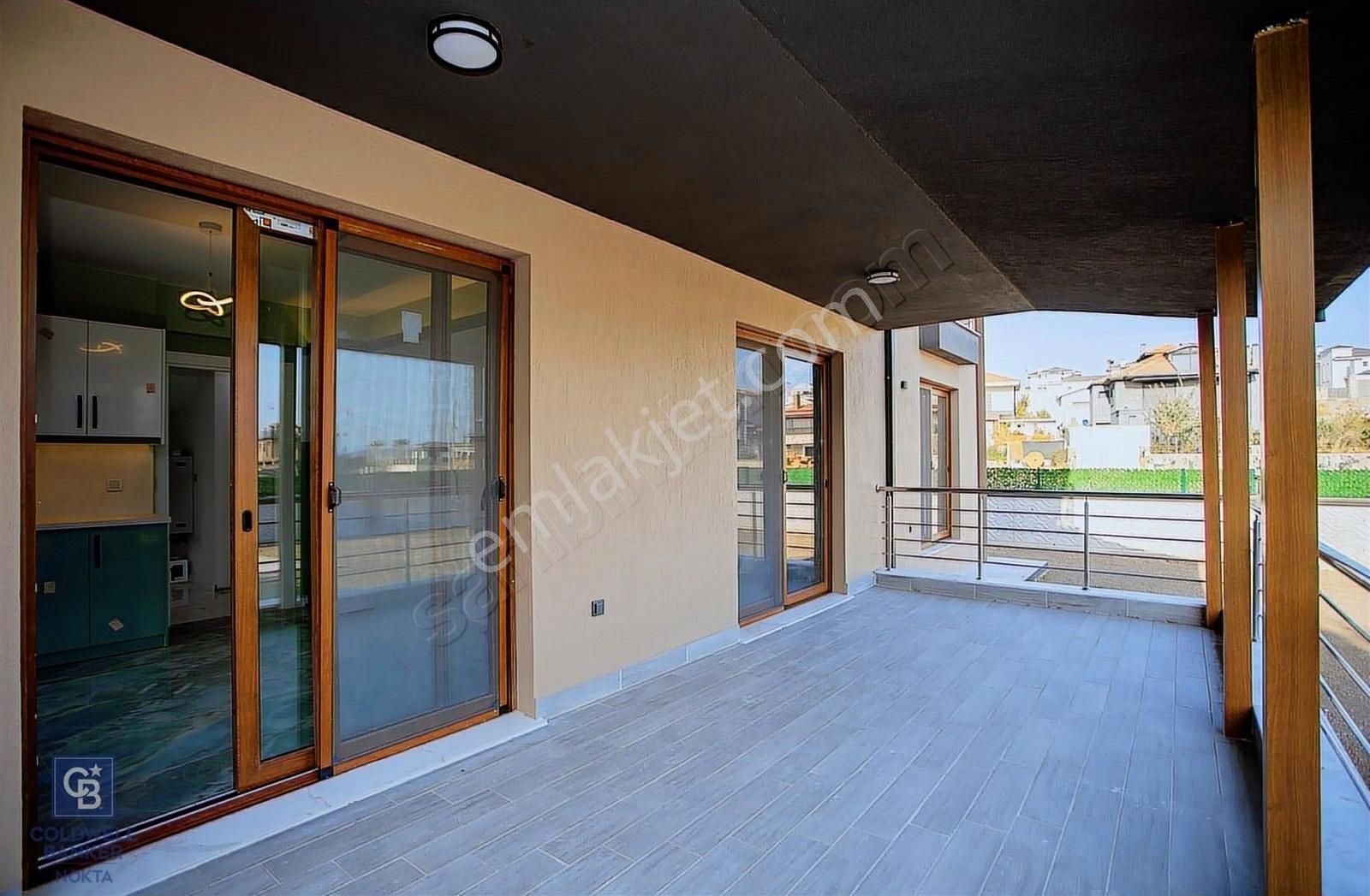 Foça Bağarası Villalar Bölgesinde Satılık 4+1 Müstakil Villa - Görsel 7