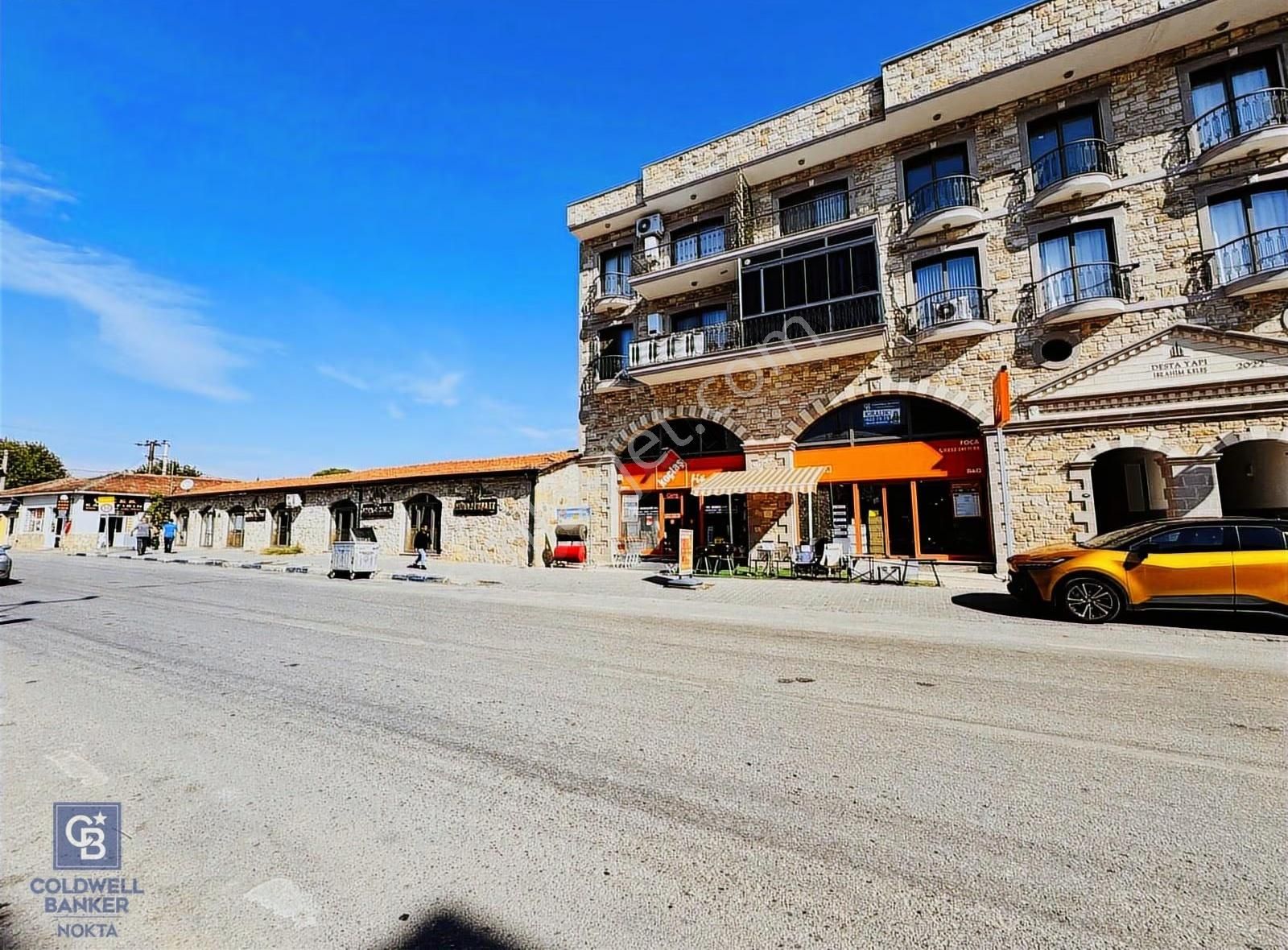 Foça Bağarası Hacıveli Mah. Ana Cadde Üzeri Kiralık Ofis - Görsel 8