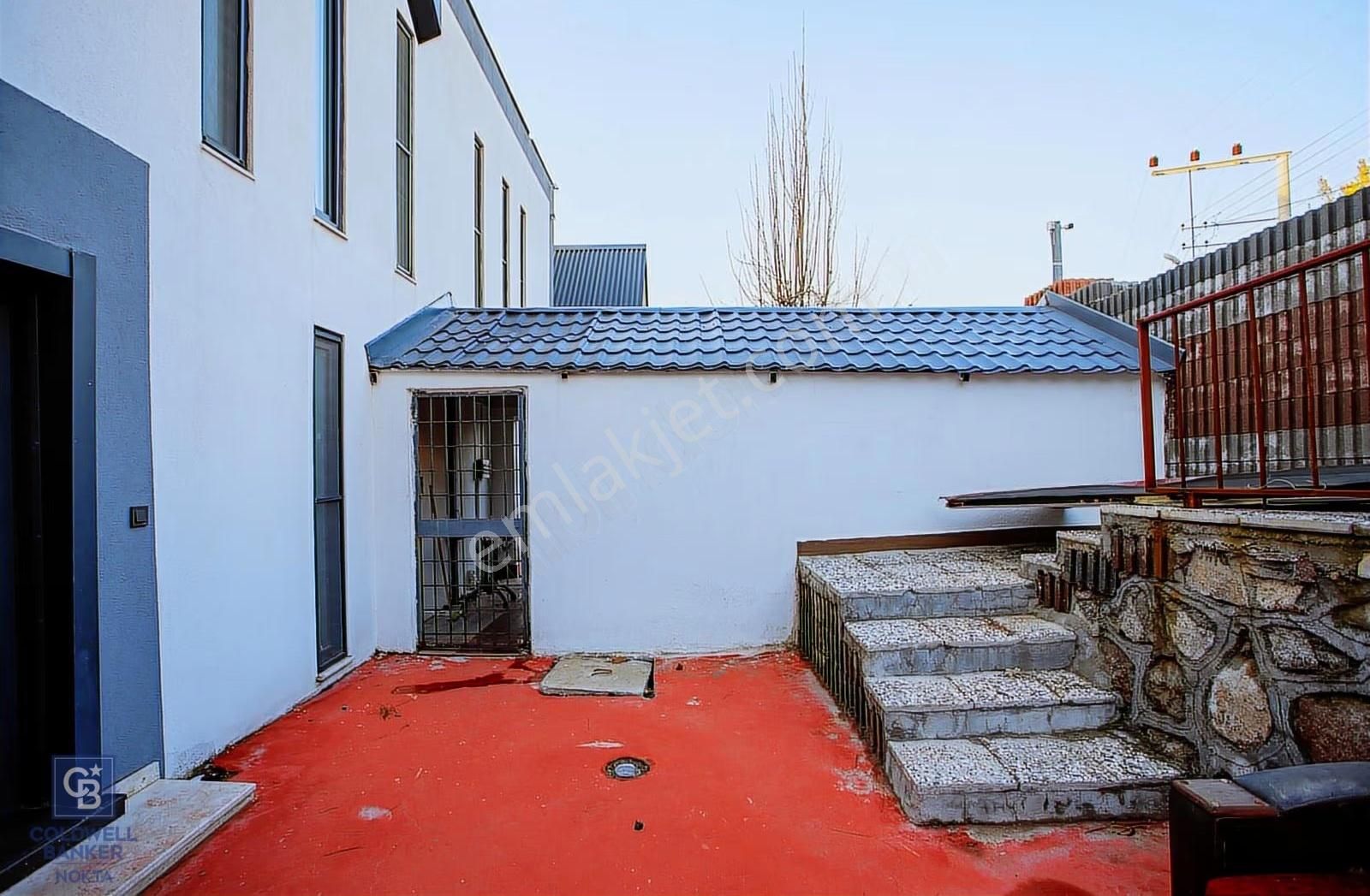 Manisa Yunusemre Gökçeler'de Satılık Loft Havuzlu Villa - Görsel 6