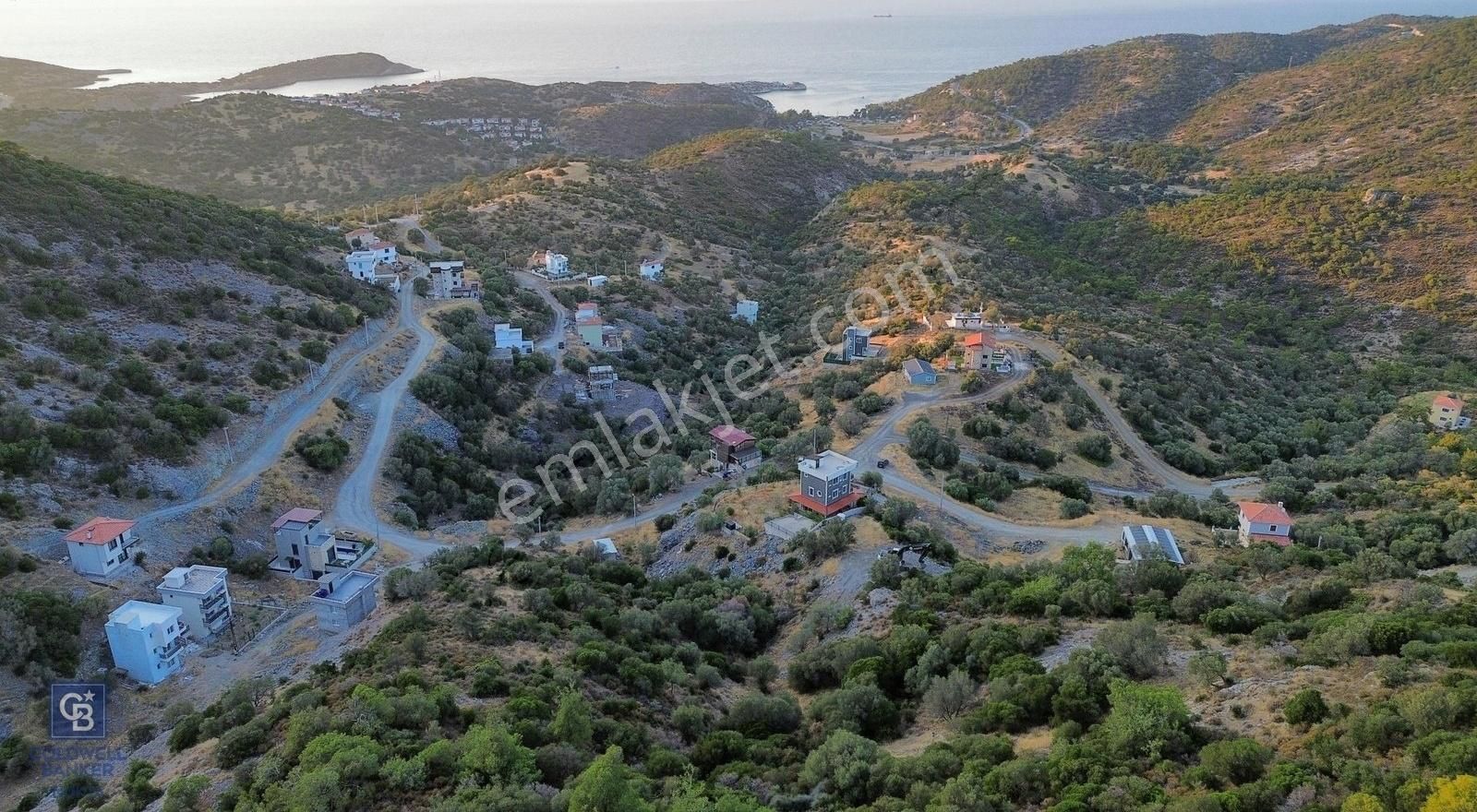Yenifoça Sazlıca'da Satılık Deniz Manzaralı Villa Arsası - Görsel 6