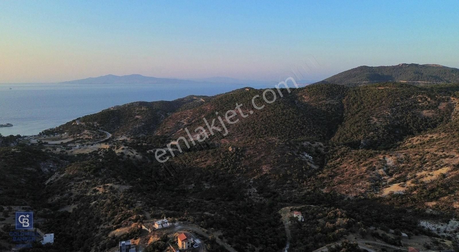 Yenifoça Sazlıca'da Satılık Deniz Manzaralı Villa Arsası - Görsel 25
