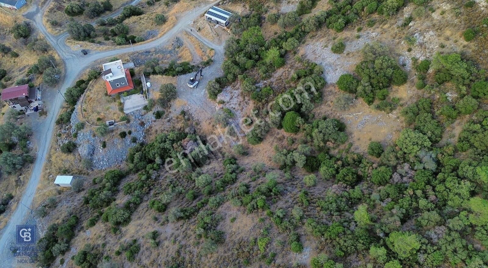 Yenifoça Sazlıca'da Satılık Deniz Manzaralı Villa Arsası - Görsel 5