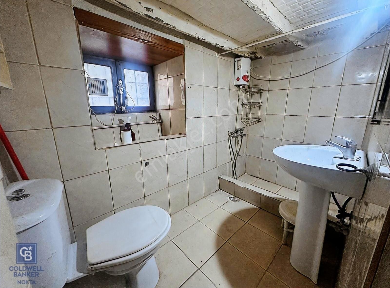 Ayvalık Merkez'de Denize 50 M Mesafede Satılık Tescilli Rum Evi - Görsel 13