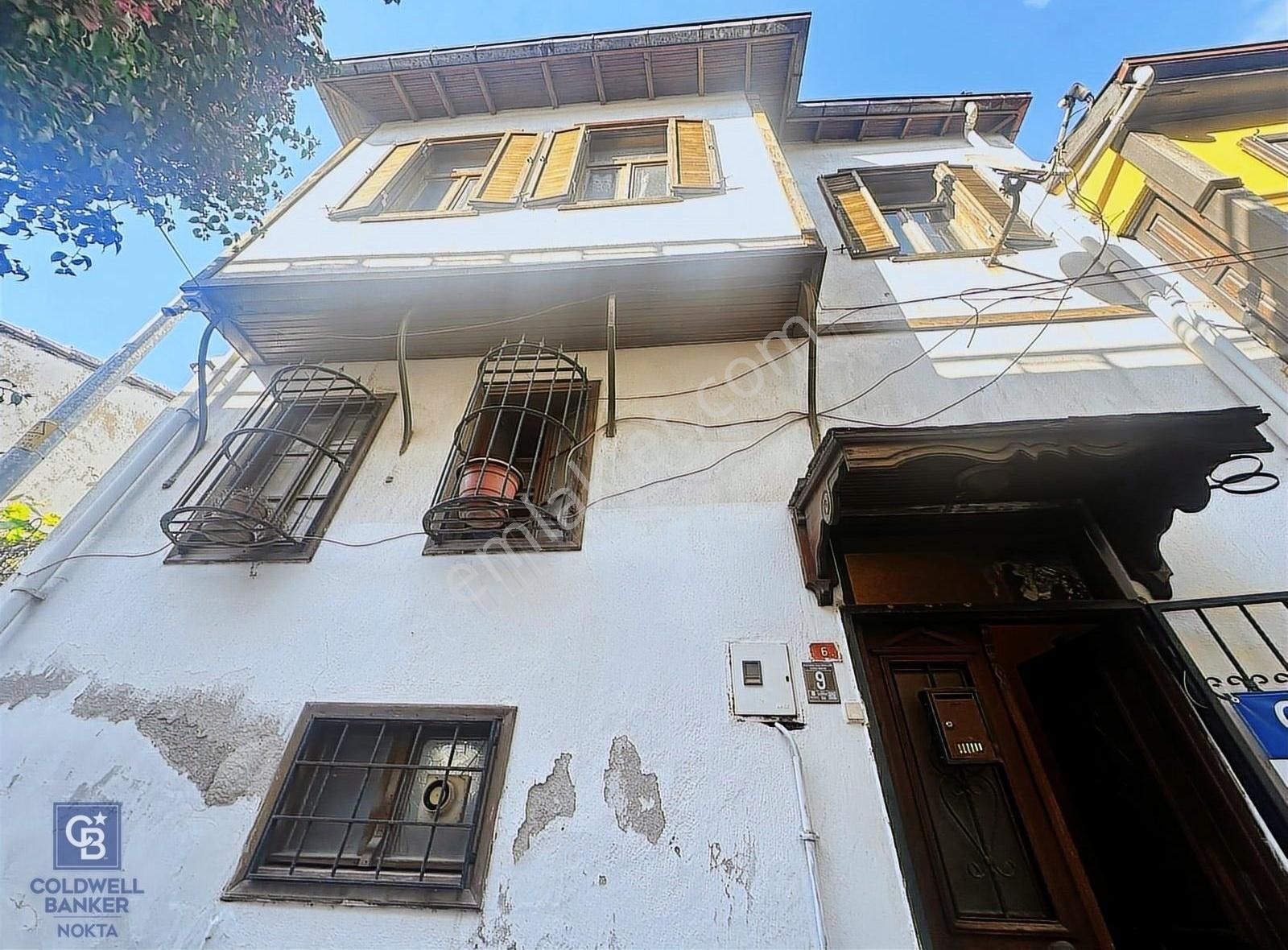 Ayvalık Merkez'de Denize 50 M Mesafede Satılık Tescilli Rum Evi - Görsel 26