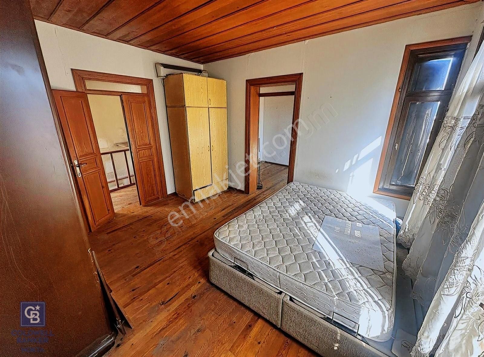 Ayvalık Merkez'de Denize 50 M Mesafede Satılık Tescilli Rum Evi - Görsel 7