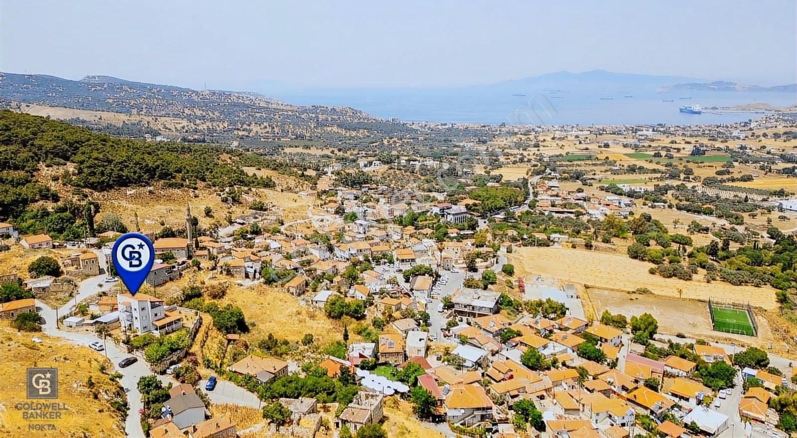 Foça Kozbeyli'de Satılık Tripleks Müstakil Ev Ve Arazi - Görsel 19