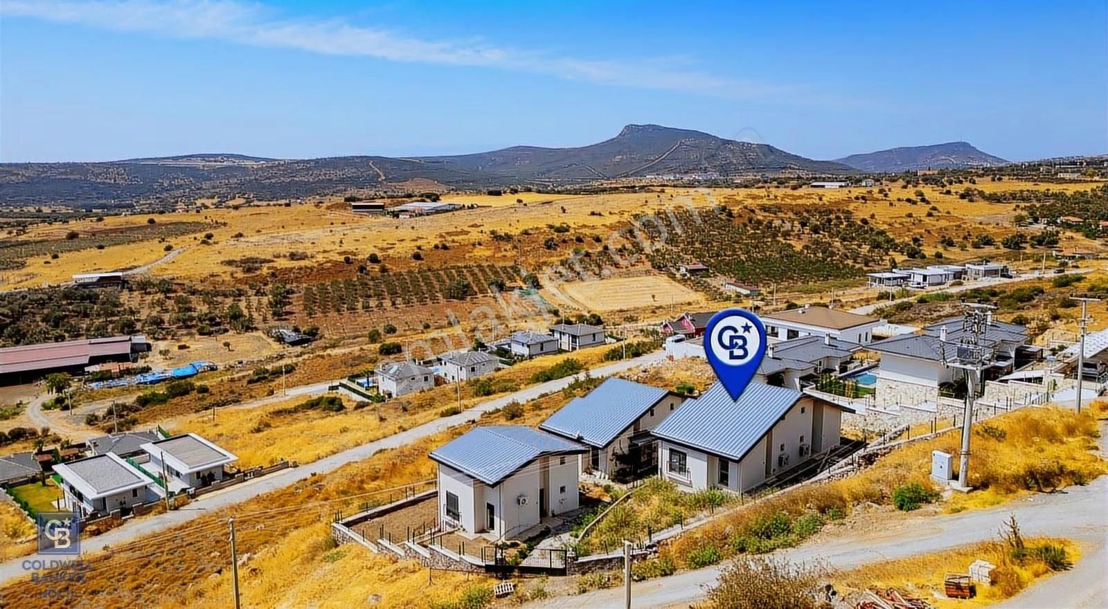 Foça Yenibağarası'nda Satılık 3+1 Loft Villa - Görsel 7