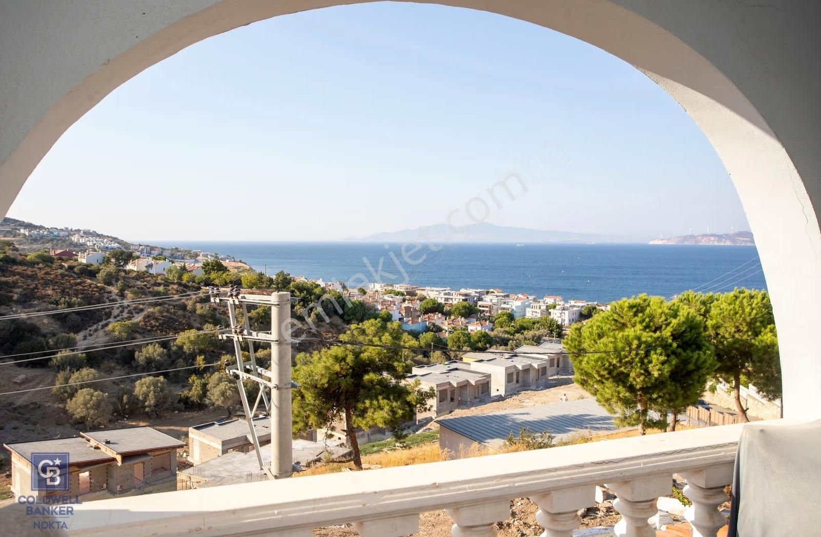 Yenifoça Donatkentte Satılık 3+1 Eşyalı Müstakil Villa - Görsel 3