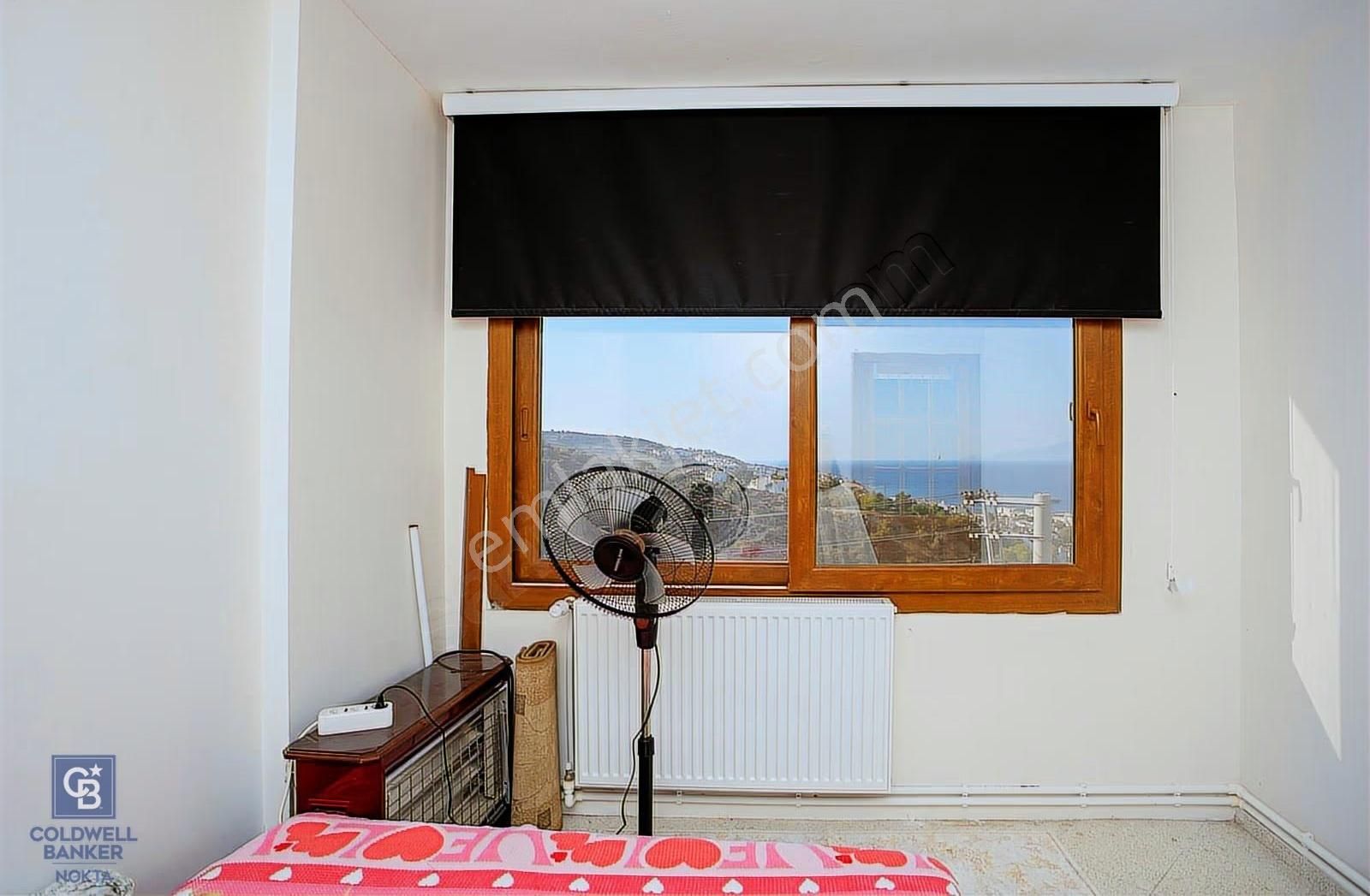 Yenifoça Donatkentte Satılık 3+1 Eşyalı Müstakil Villa - Görsel 21