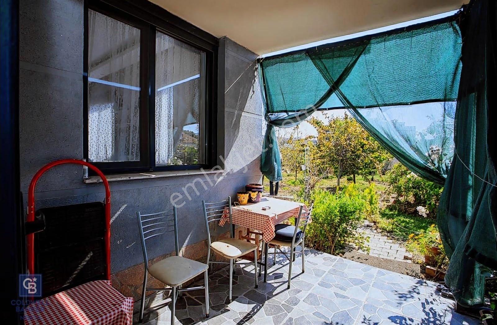 Yenifoça Gencelli'de Satılık 3+1 Tripleks Villa - Görsel 26