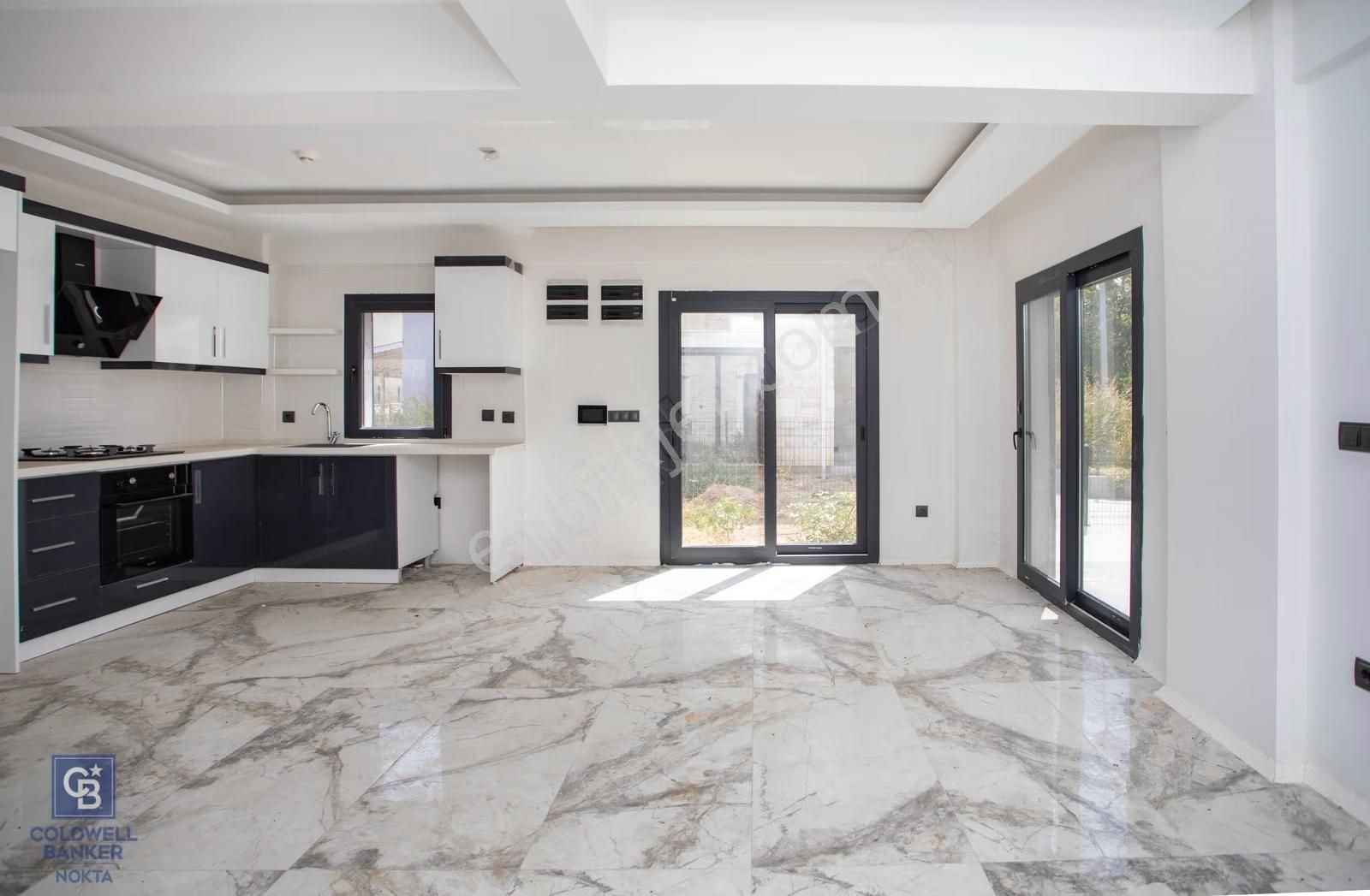 Foça Gencelli'de Satılık 3+1 Teraslı Dubleks Villa - Görsel 14