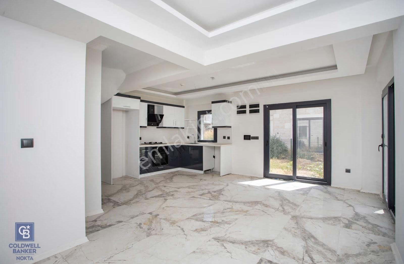 Foça Gencelli'de Satılık 3+1 Teraslı Dubleks Villa - Görsel 8