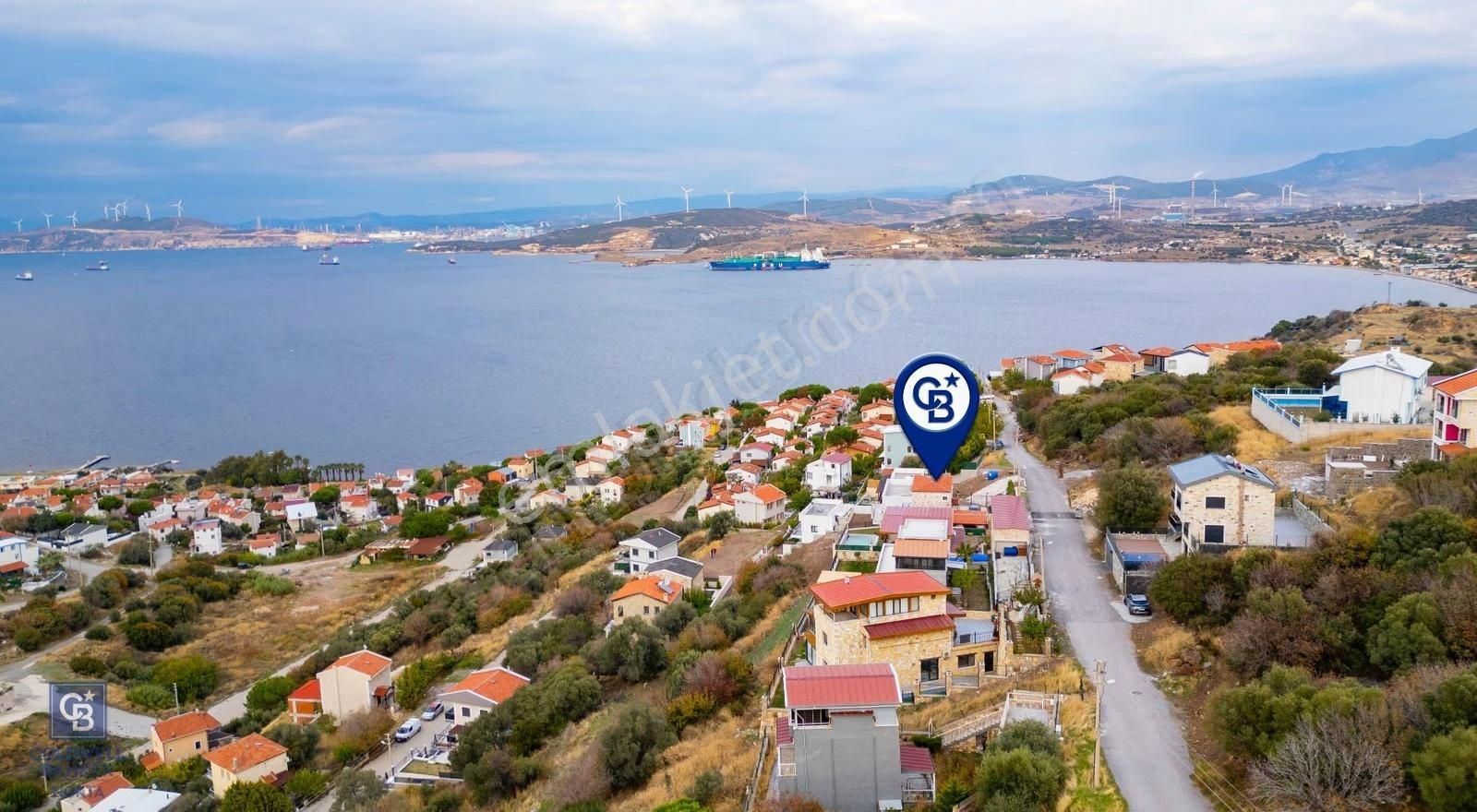 Yenifoça Donatkent Mevkiinde Satılık Havuzlu 3+1 Müstakil Villa - Görsel 11