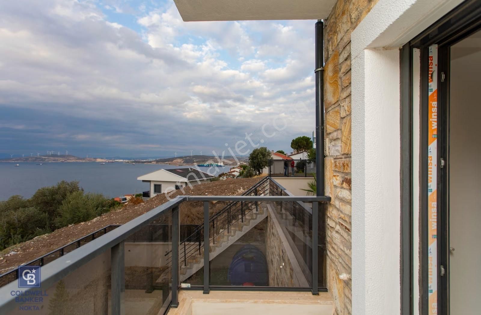 Yenifoça Donatkent Mevkiinde Satılık Havuzlu 3+1 Müstakil Villa - Görsel 17