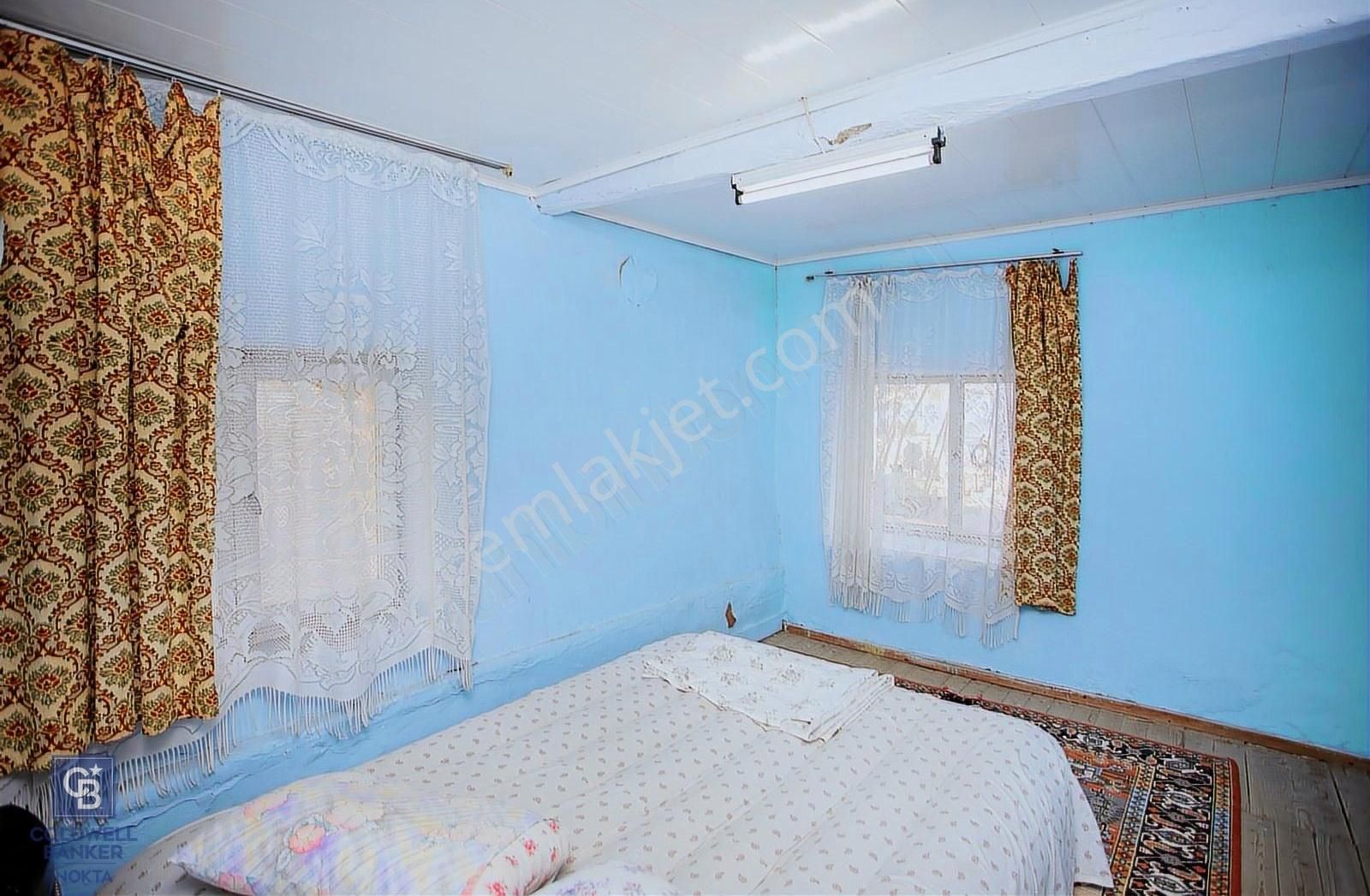 Eski Foça İsmetpaşa Mah. 2 Adet Satılık Taş Ev - Görsel 9