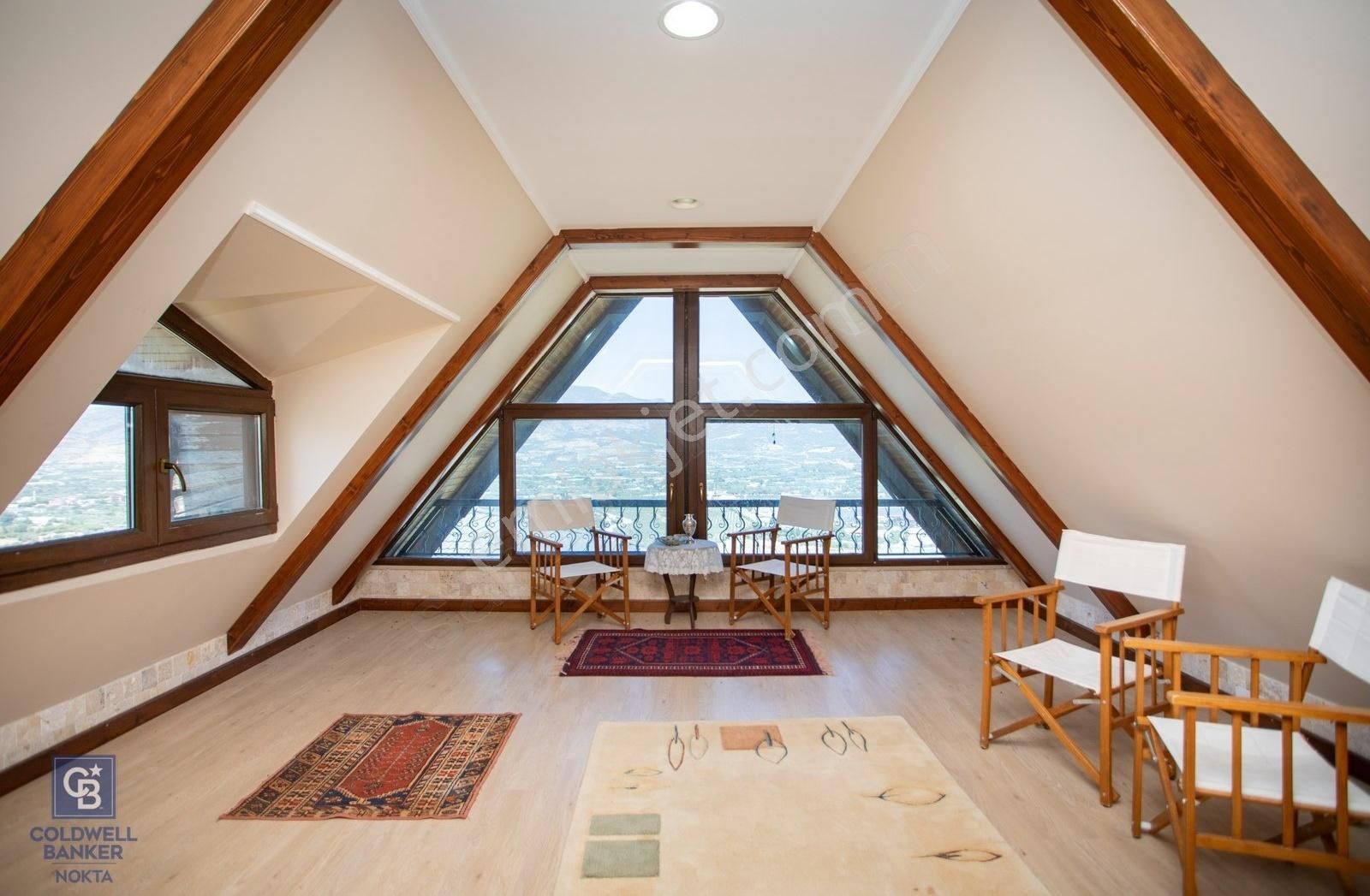 Menemen Göktepe Mah Satılık 4+2 Müstakil Bahçeli Tripleks Villa - Görsel 24