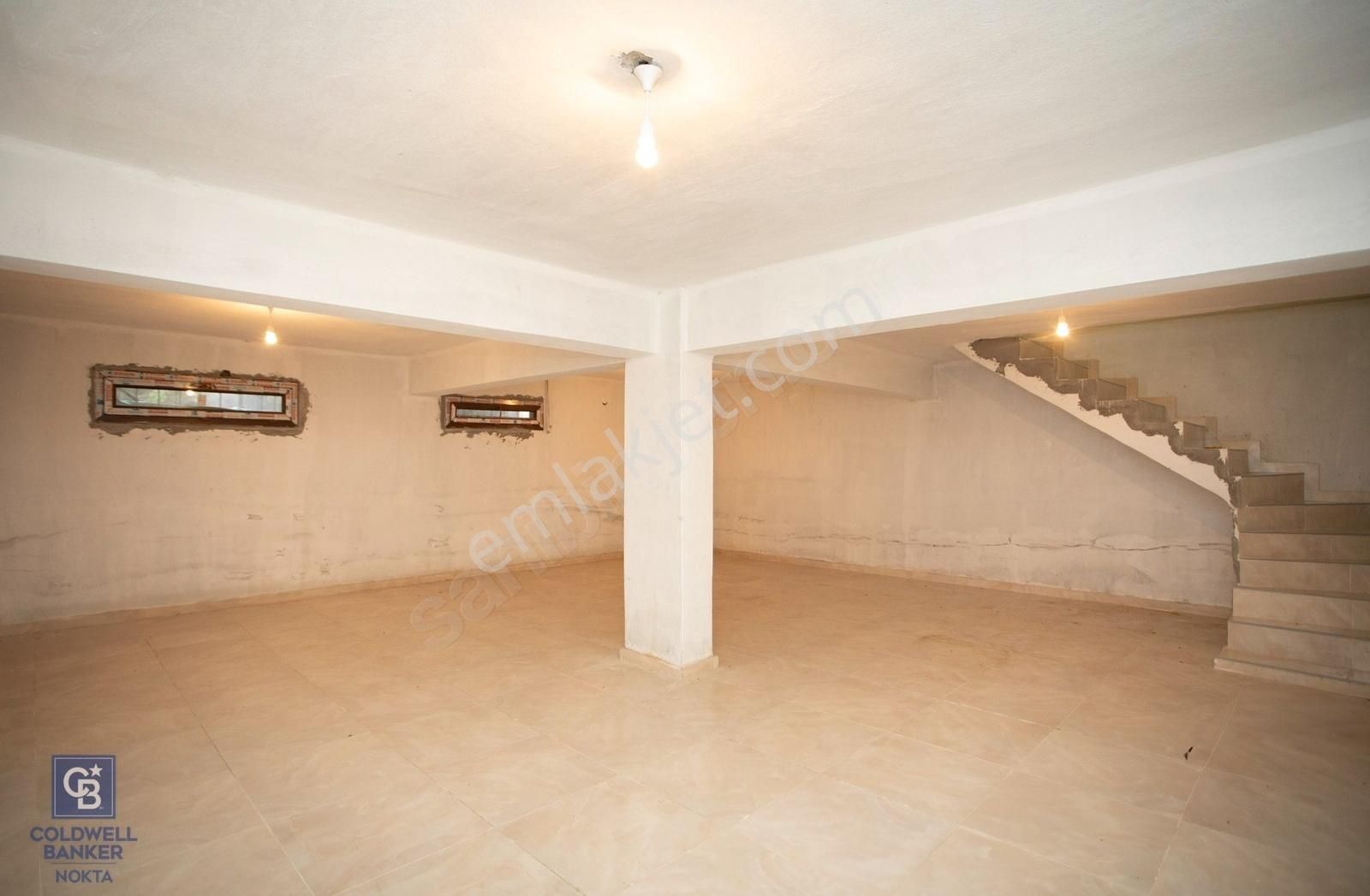 Menemen Göktepe Mah Satılık 4+2 Müstakil Bahçeli Tripleks Villa - Görsel 7