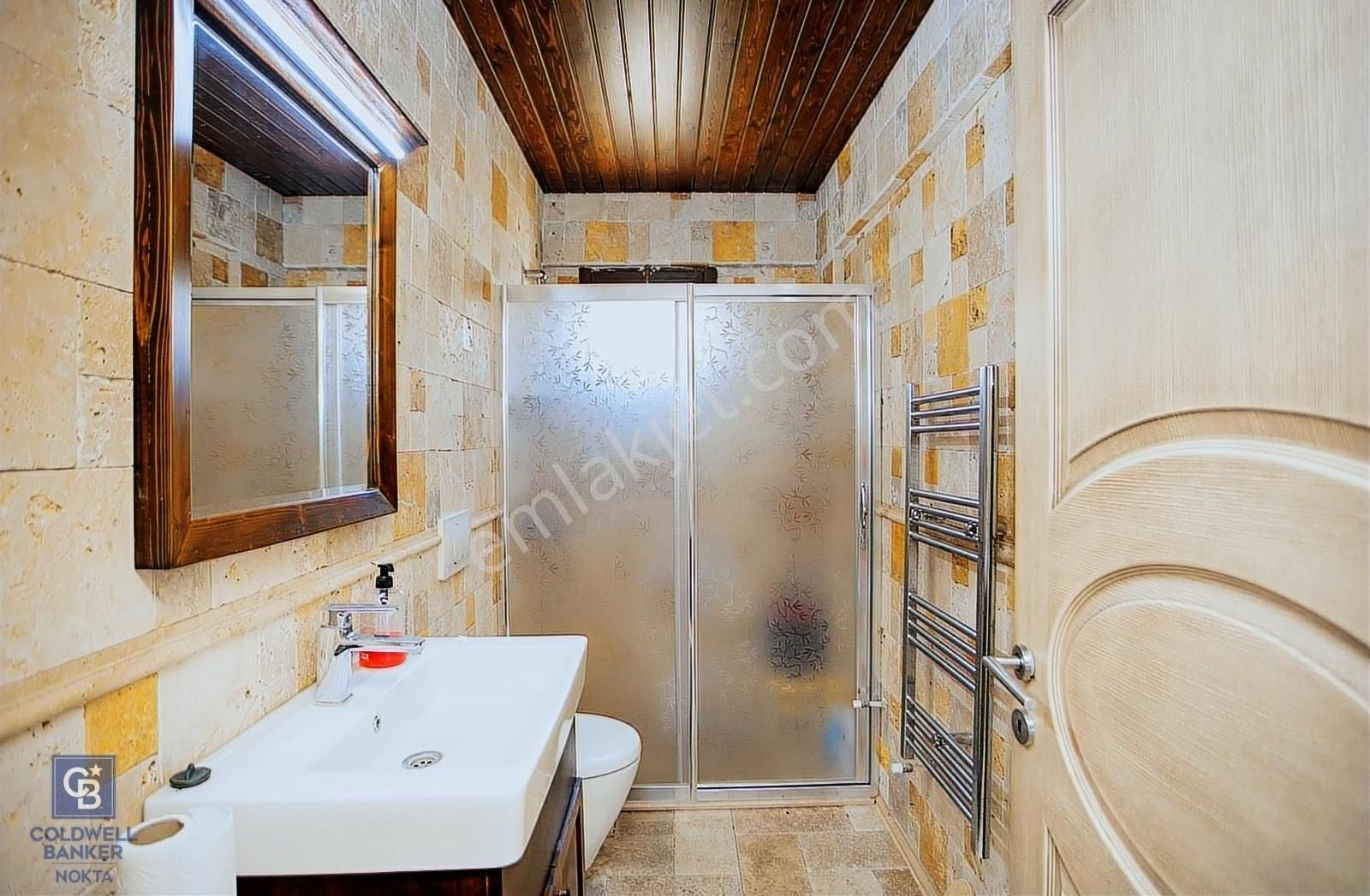 Menemen Göktepe Mah Satılık 4+2 Müstakil Bahçeli Tripleks Villa - Görsel 14