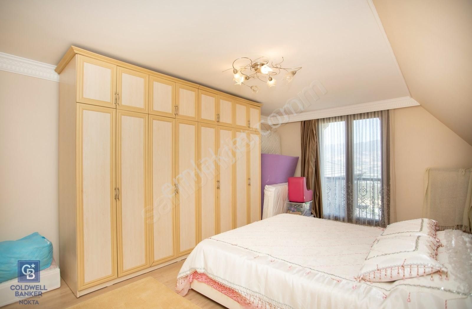 Menemen Göktepe Mah Satılık 4+2 Müstakil Bahçeli Tripleks Villa - Görsel 2