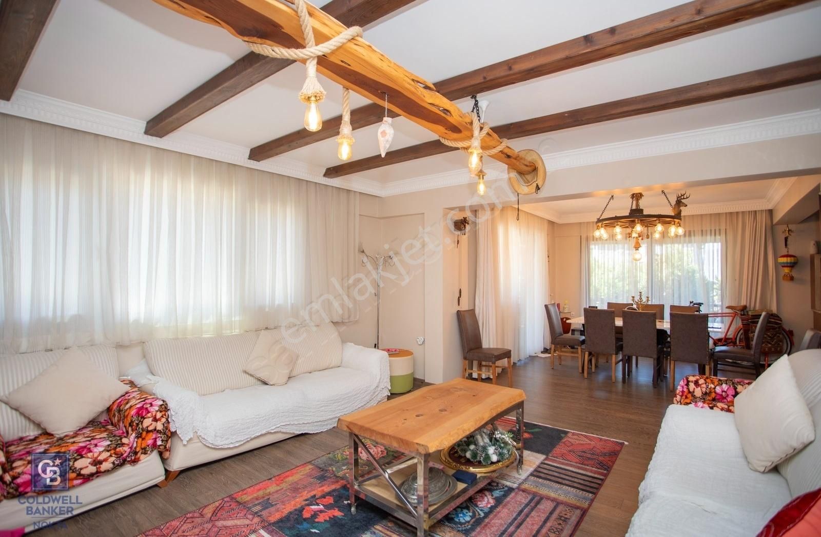 Menemen Göktepe Mah Satılık 4+2 Müstakil Bahçeli Tripleks Villa - Görsel 9