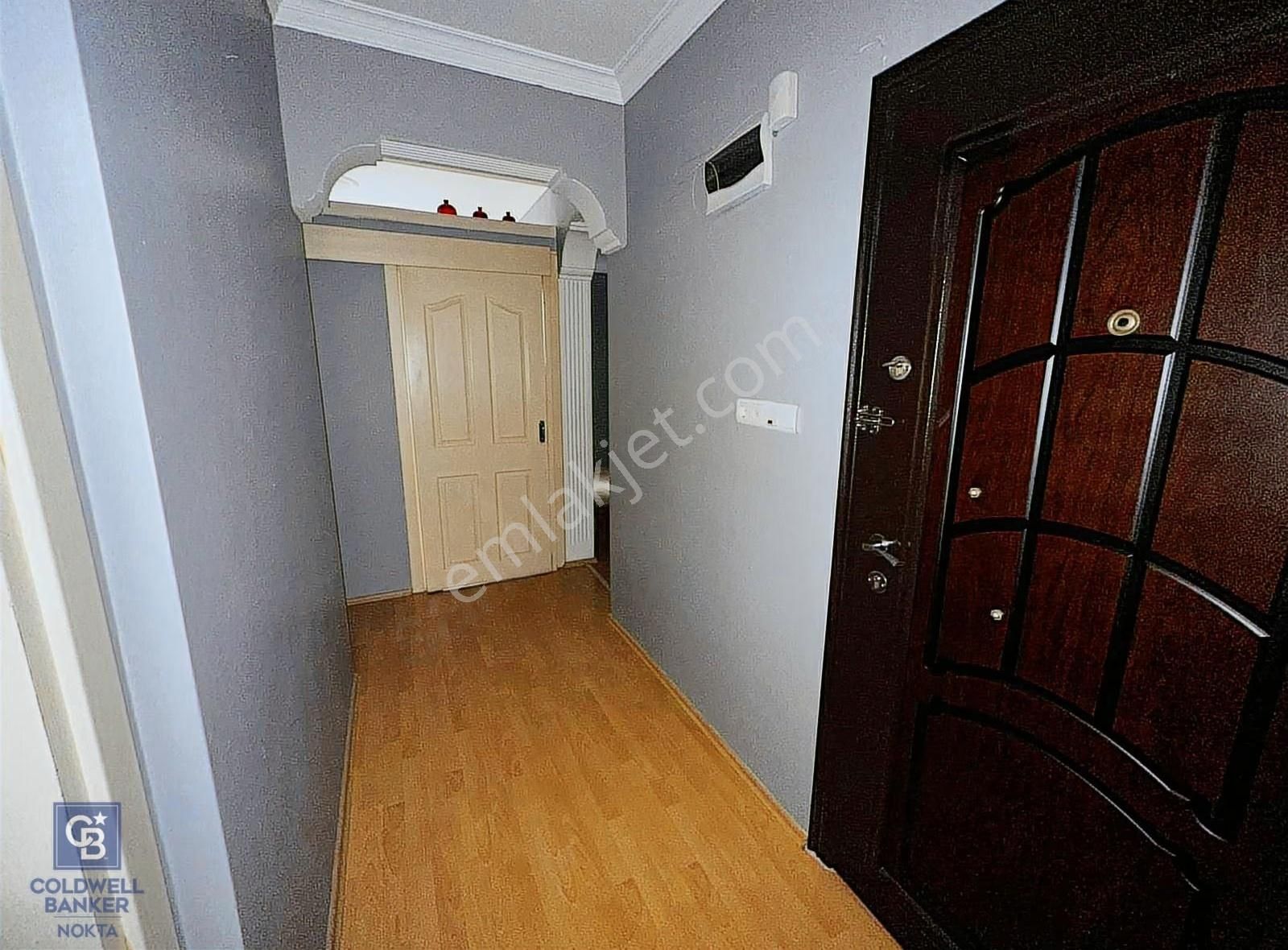 Bornova Çamdibi Merkezi Konumda Kiralık Geniş 3+1 Daire - Görsel 15