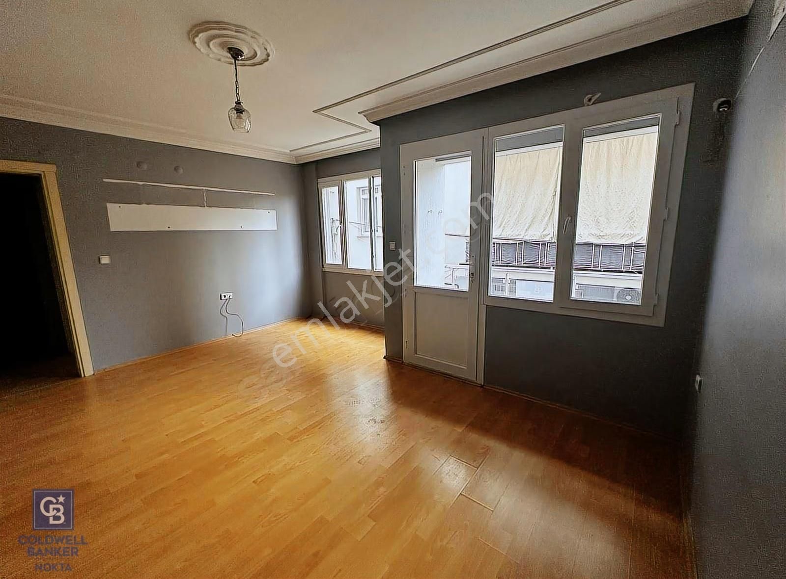 Bornova Çamdibi Merkezi Konumda Kiralık Geniş 3+1 Daire - Görsel 17