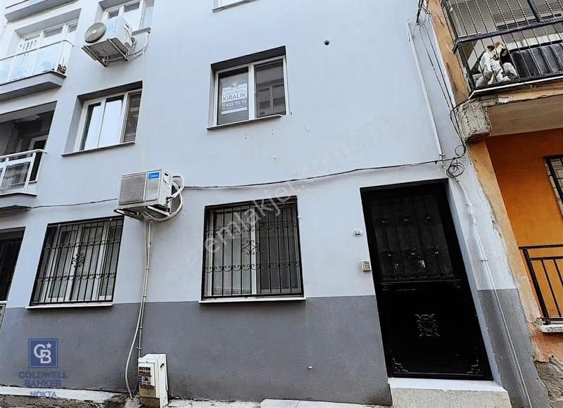 Bornova Çamdibi Merkezi Konumda Kiralık Geniş 3+1 Daire - Görsel 18