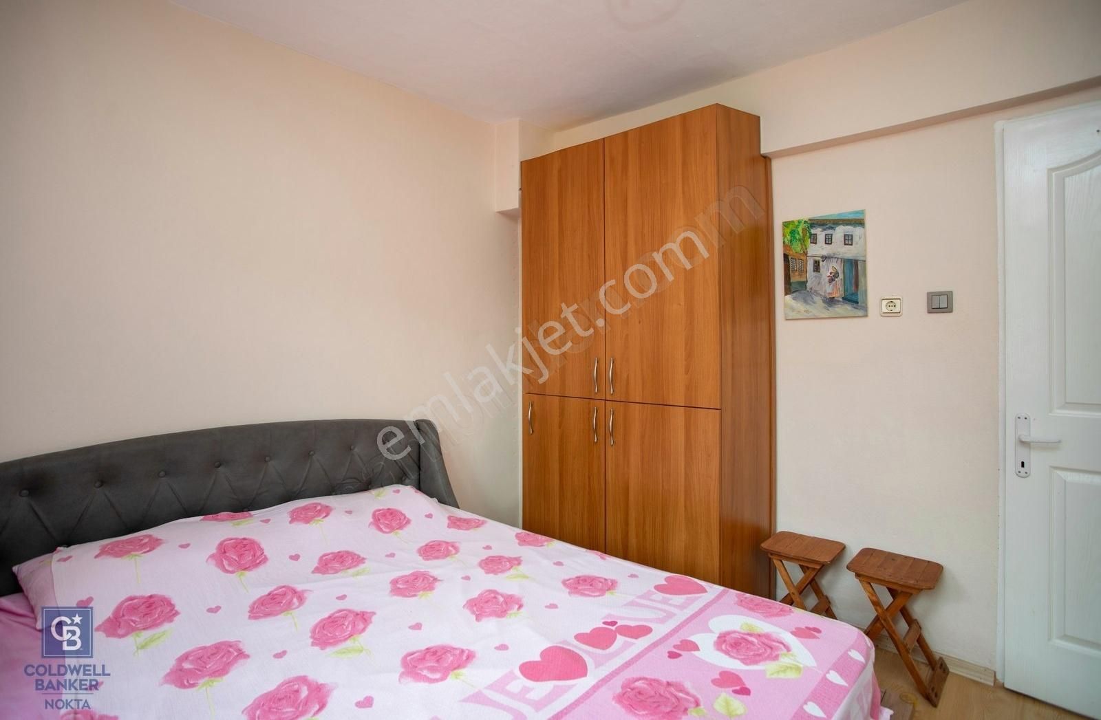 Foça Gündoğdu Sitesi'nde Satılık Dubleks Villa - Görsel 23