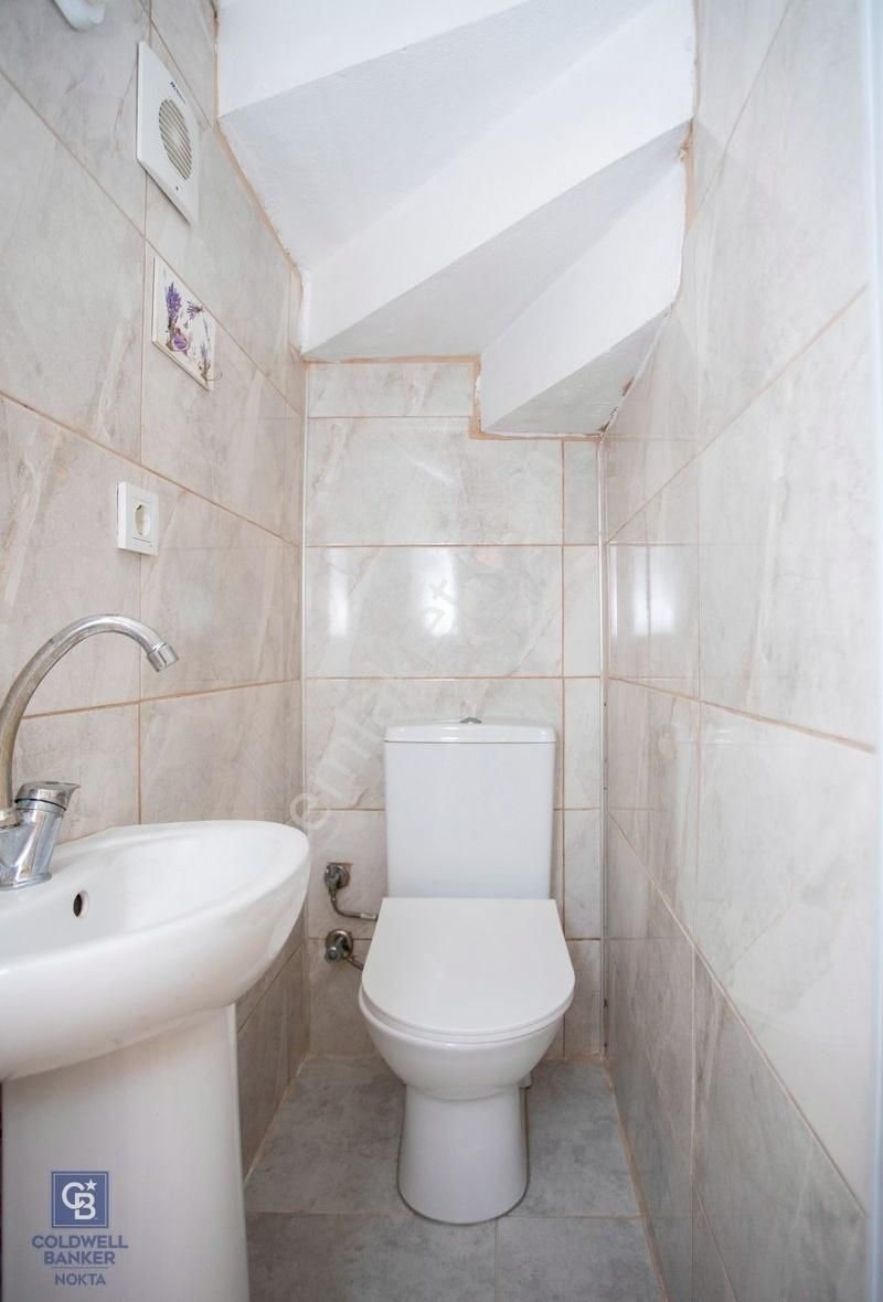 Foça Atatürk Mah. Site İçerisinde Satılık 3+1 Tripleks - Görsel 10