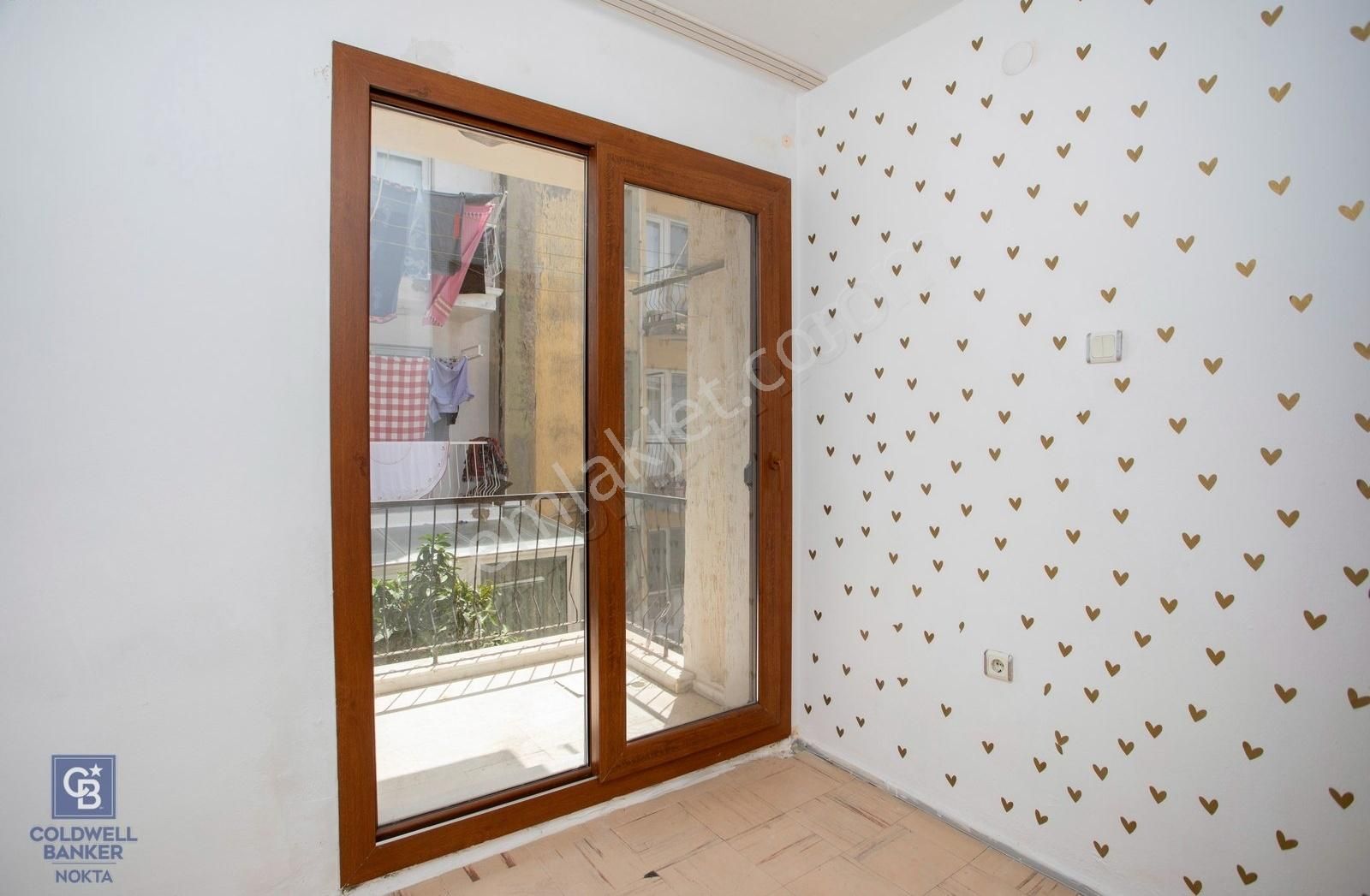 Foça Atatürk Mah. Site İçerisinde Satılık 3+1 Tripleks - Görsel 6