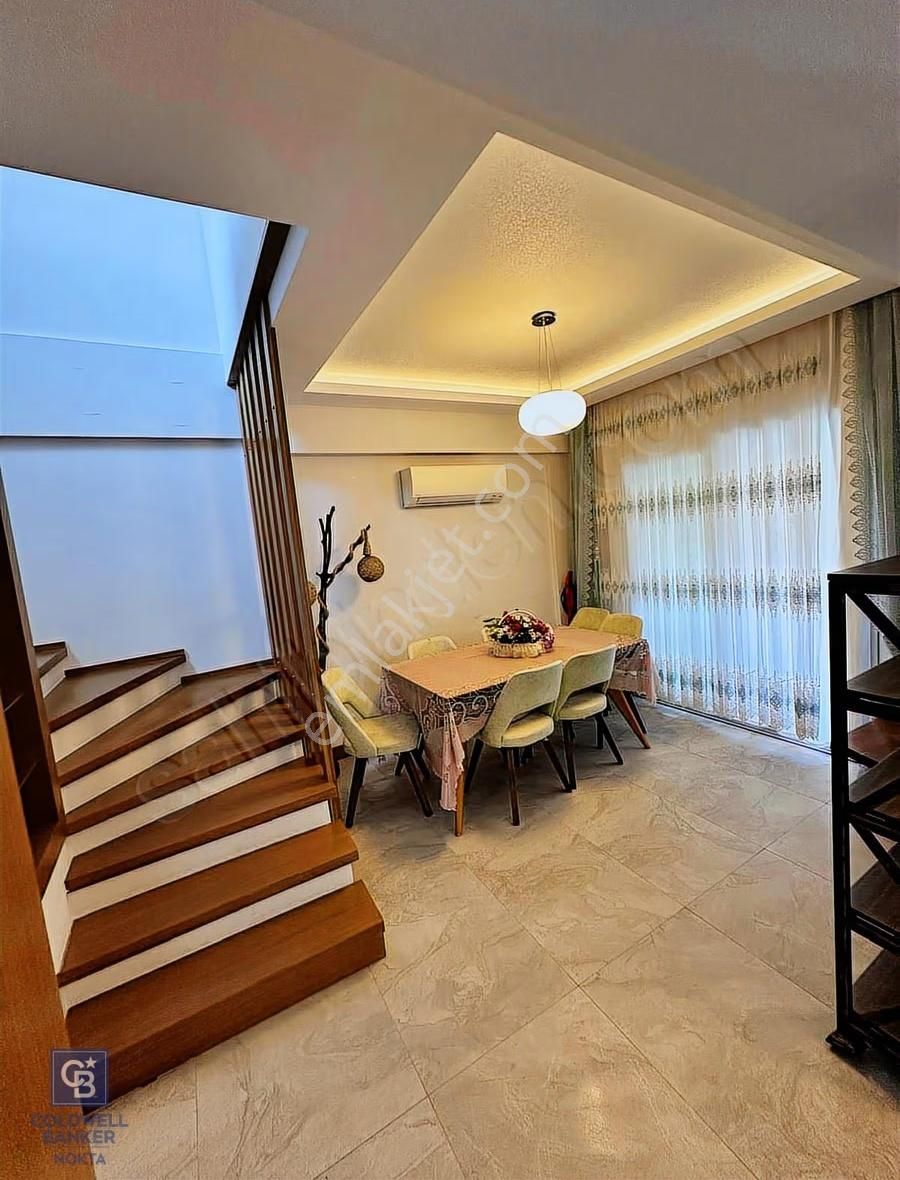 Eski Foça Havuzlu Site İçerisinde Eşyalı Kiralık 3+1 Villa - Görsel 19