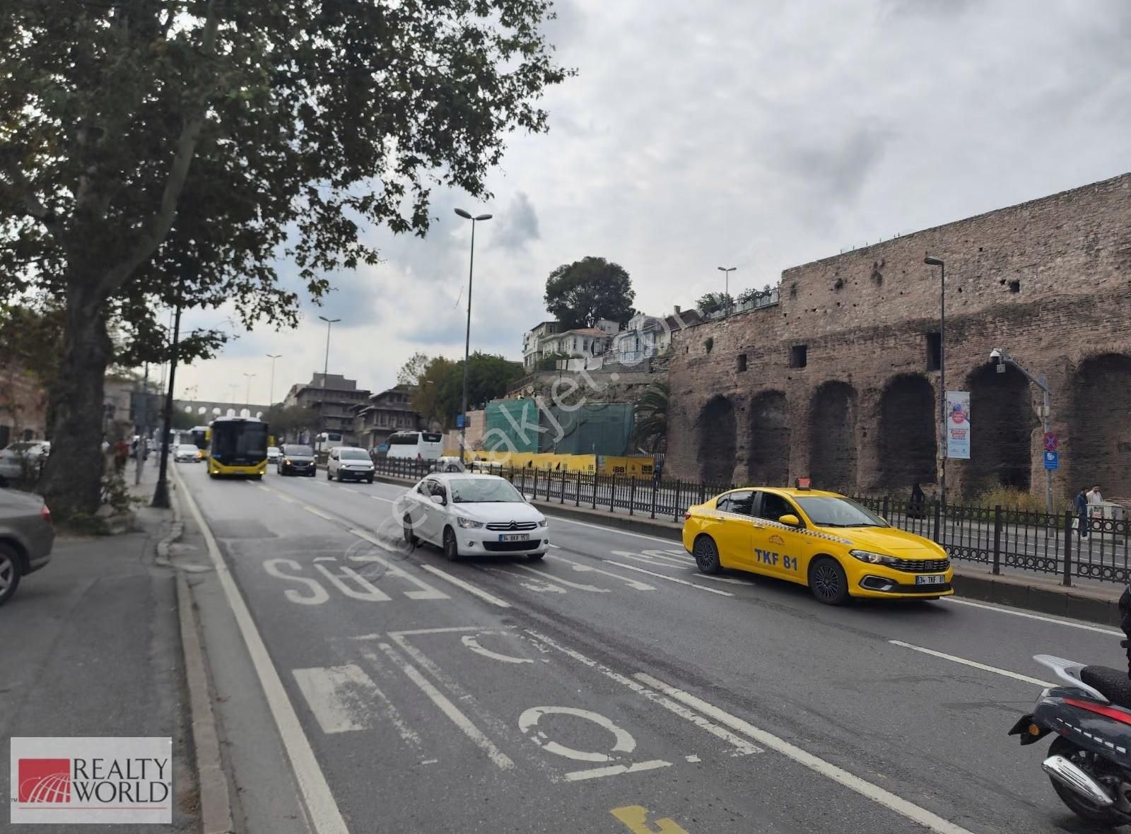 Unkapanı İmç 5.blokta Üst Kat 80m2 Wc&mutfak - Görsel 5