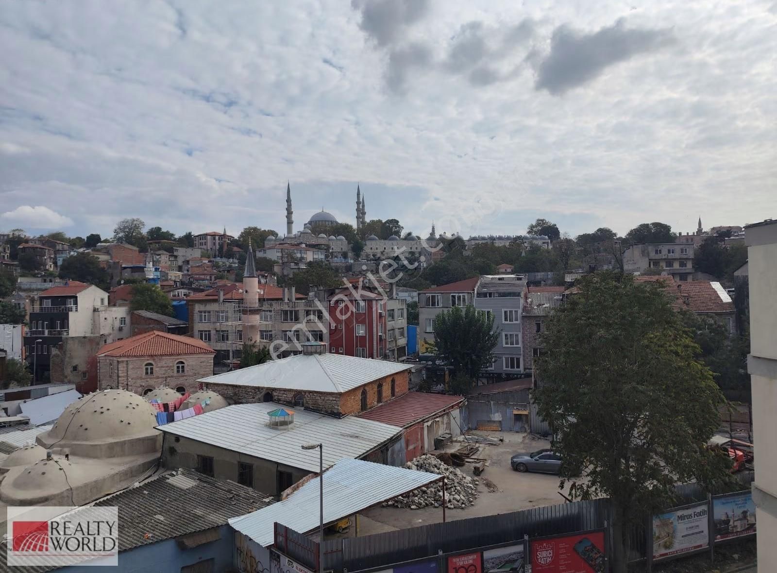 Unkapanı İmç 5.blokta Üst Kat 80m2 Wc&mutfak - Görsel 4