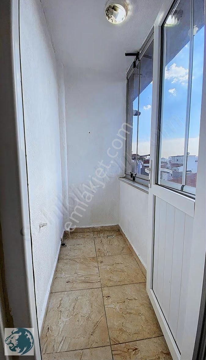 Kiralık 2+1 105m2 Çift Balkonlu Ferah Çift Cephe Geniş Kulanışlı - Görsel 5