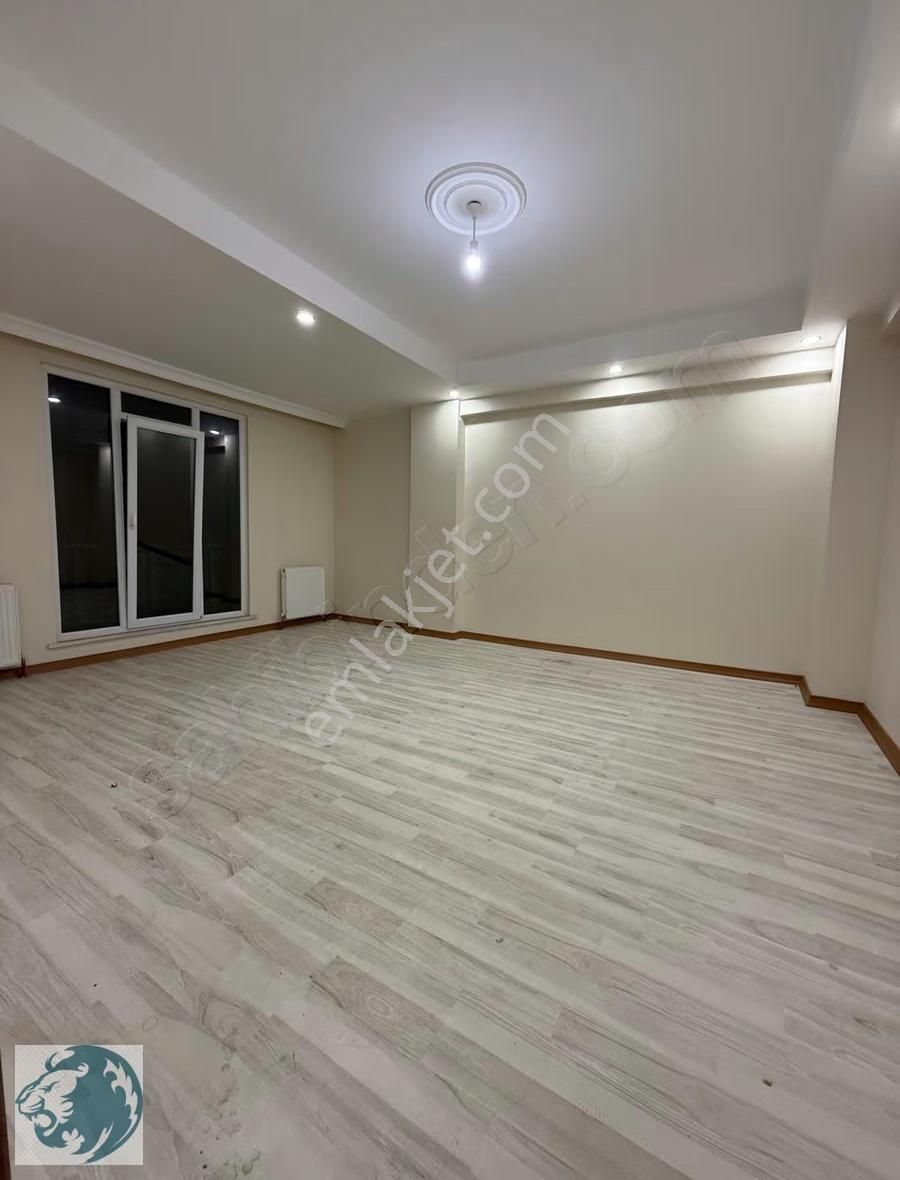 Sıfır Daire 80m2 1+1 Balkonlu Üniversitenin Yanı Başında - Görsel 8