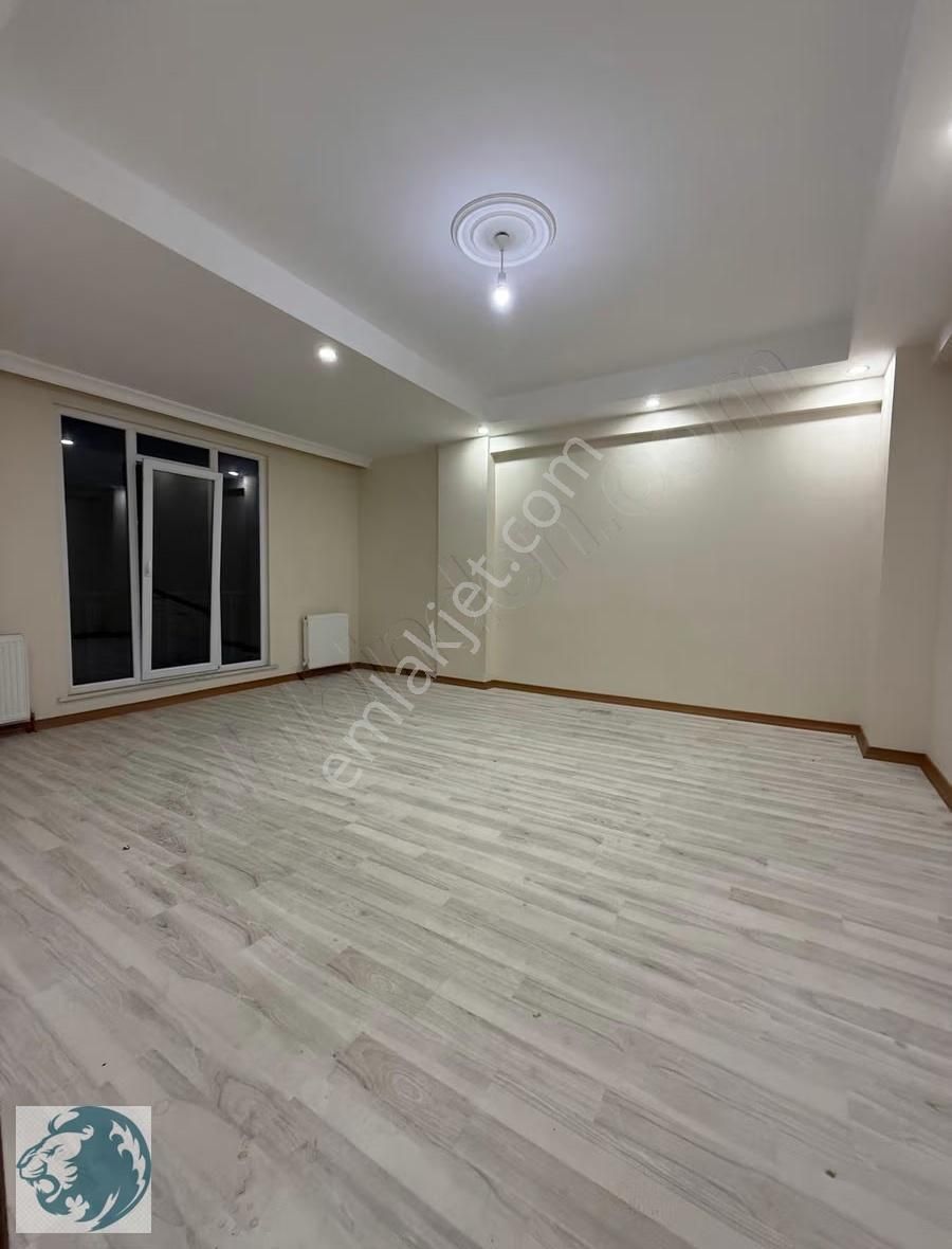Sıfır Daire 80m2 1+1 Balkonlu Üniversitenin Yanı Başında - Görsel 12