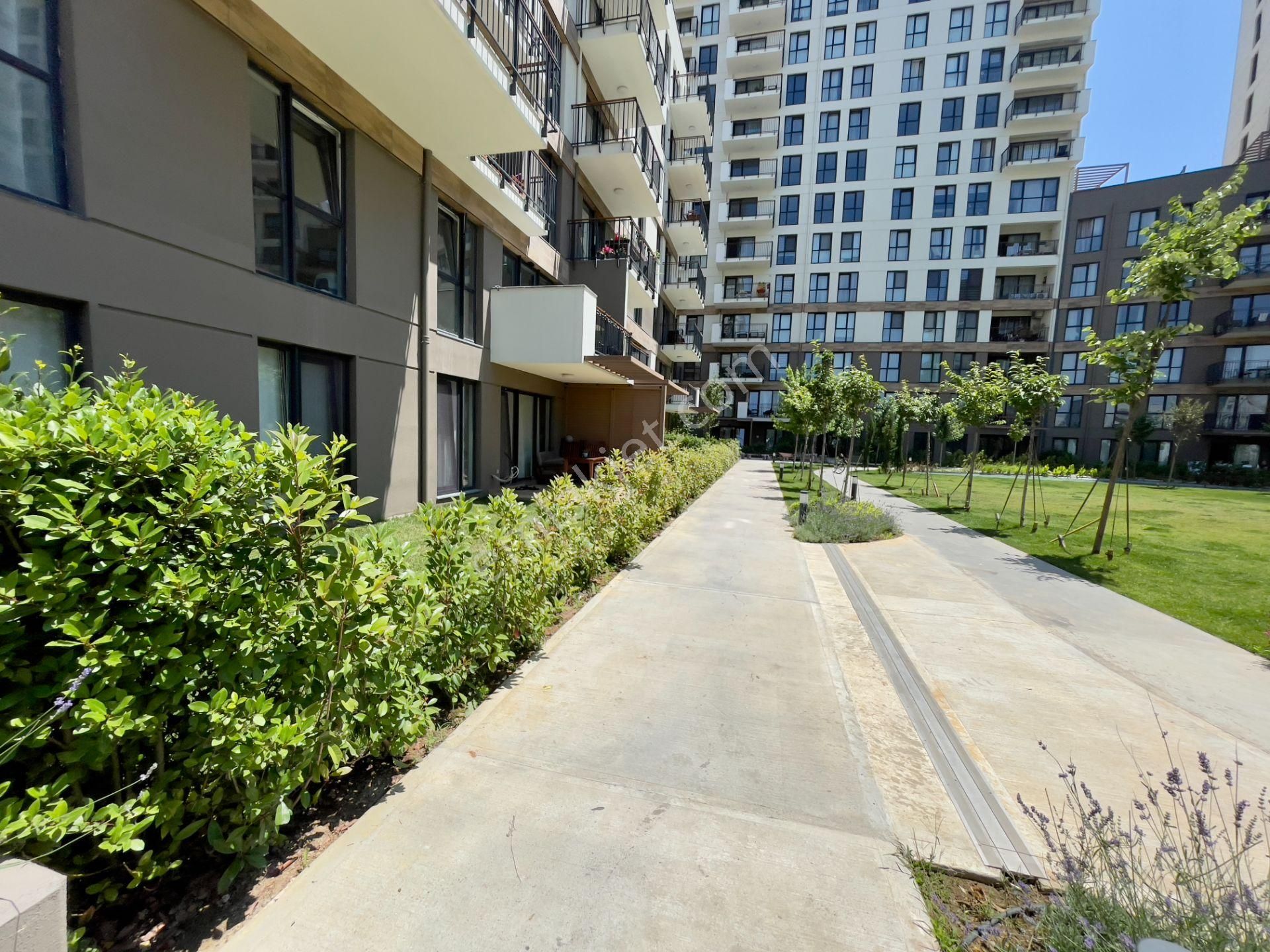 Seeworld Sinpaş Metrolife 2+1 145m2 Balkonlu Teraslı - Görsel 24