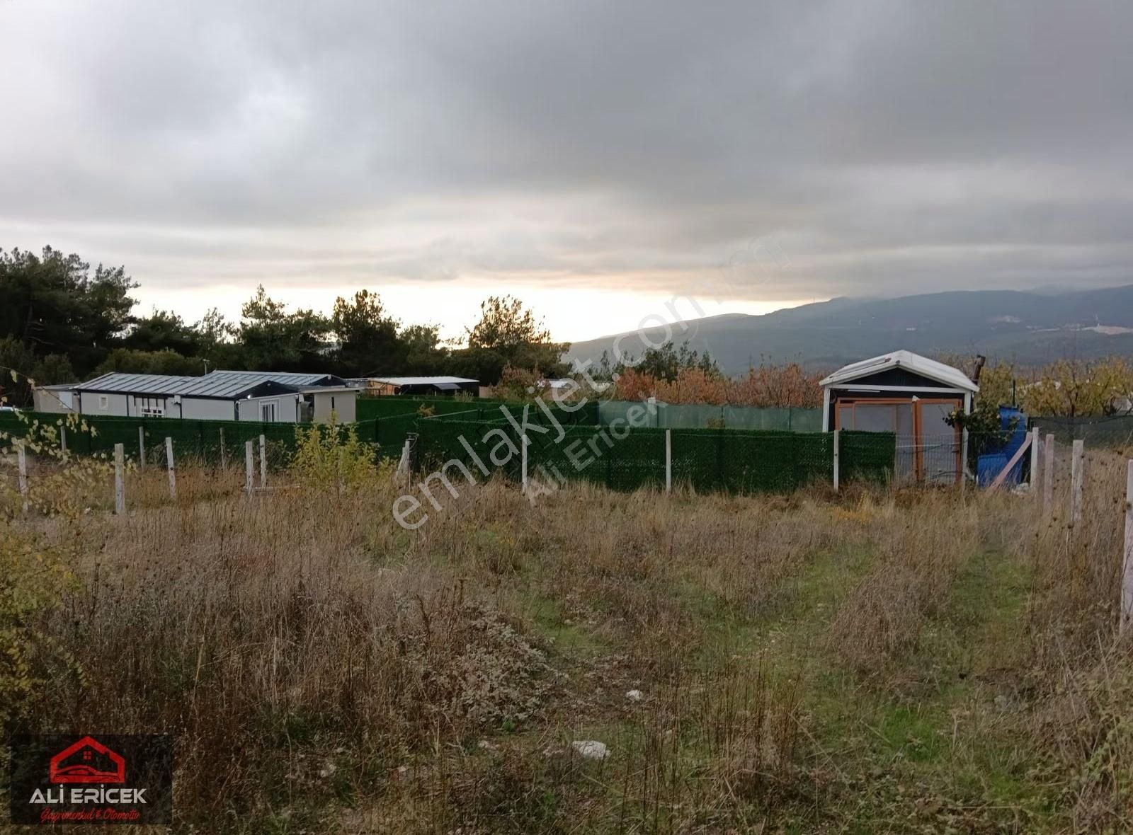 Bornova Beşyol Da Mahalle Konumunda Satılık Bache