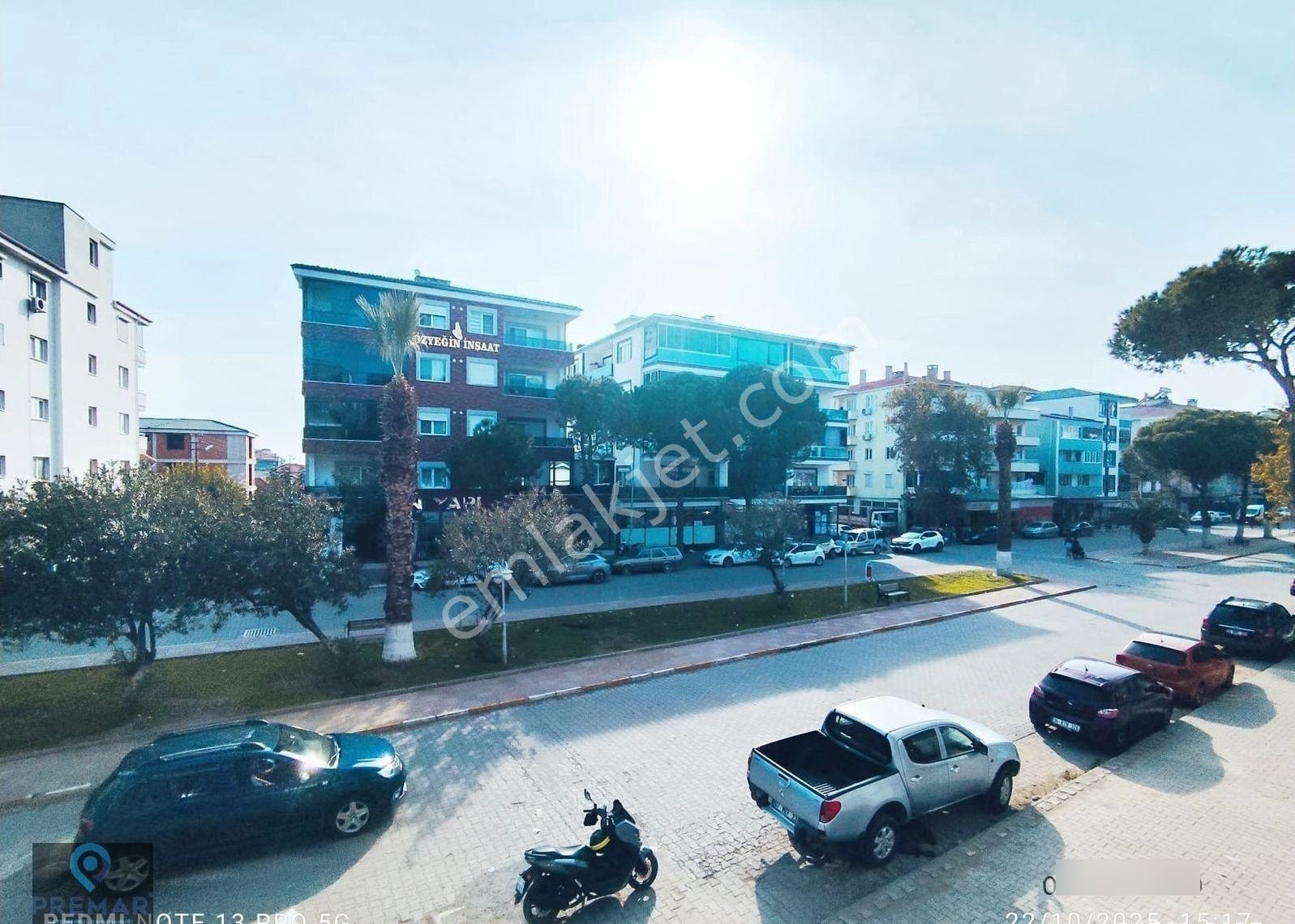 Ayvada'dan Ayvalık Altınovada 5 Katlı Binanın 2 Katı 3+1 Lüks Daire