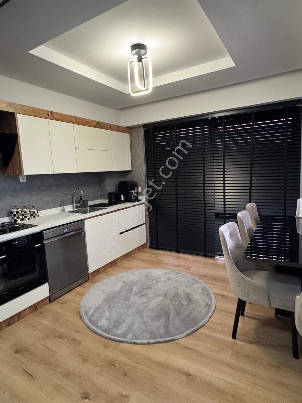 Kaan Emlaktan Şemiklerde 2+1 Sıfır Tadında Satılık Daire