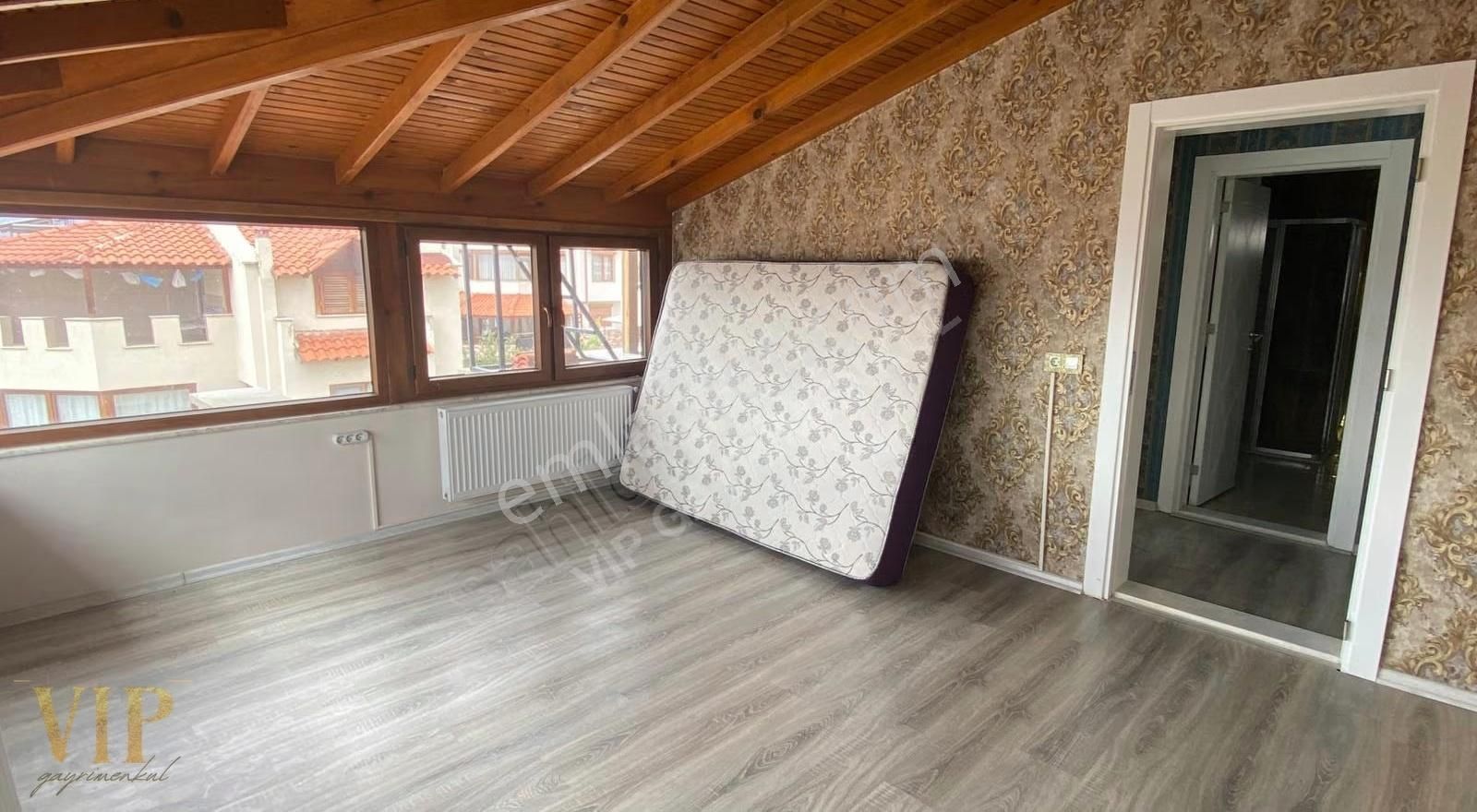 Vip Gayrimenkul'den Ultra Lüx 7+2 Tripleks Villa - Görsel 26