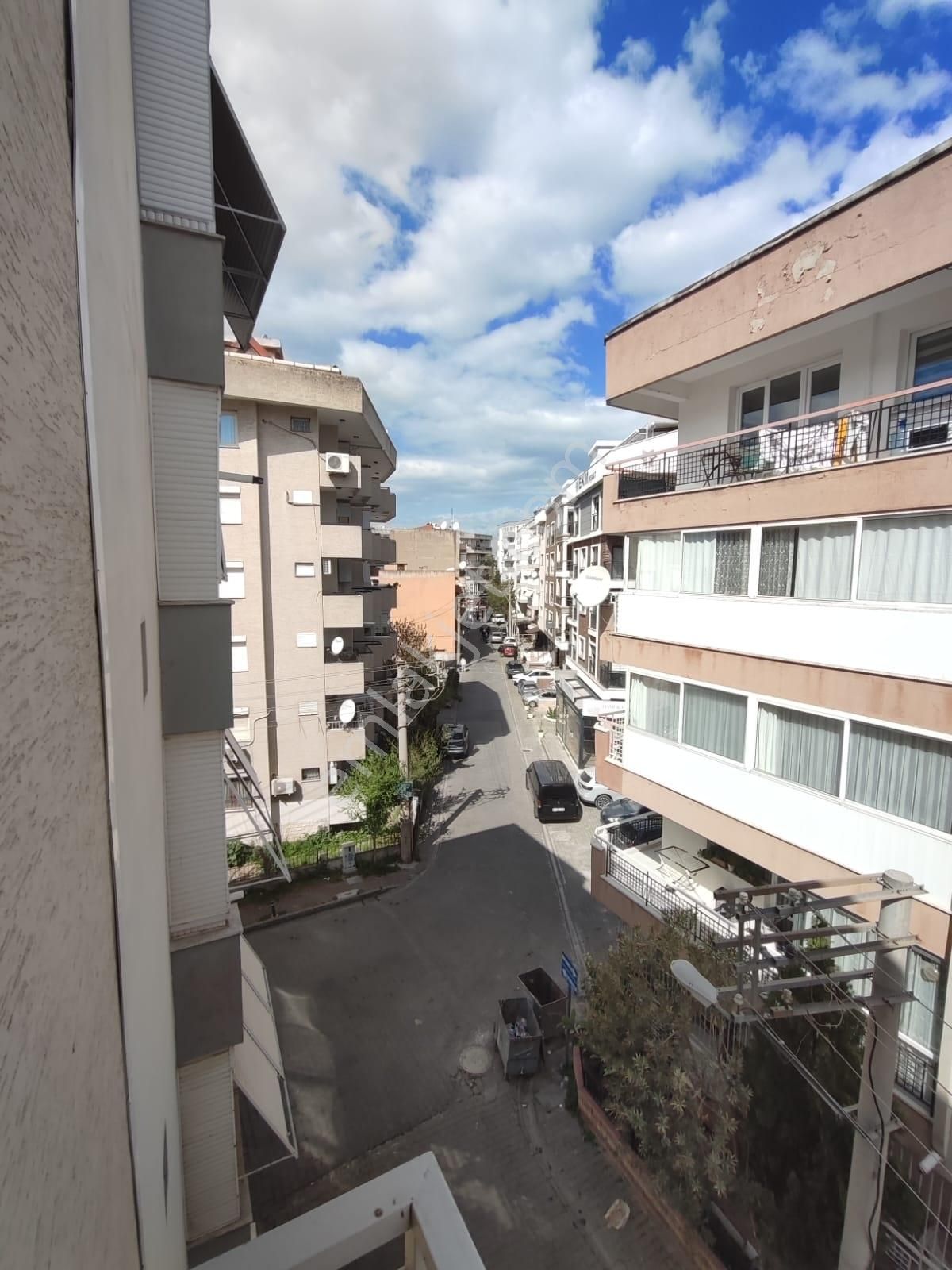 Başkut Emlak'tan Karşıyaka-goncalar Mah.de 2+1 Daire - Görsel 4