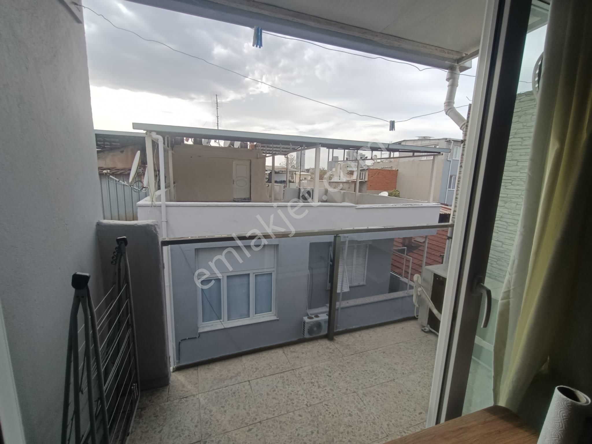 Bornova Çamdibi Yıldırım Beyazıtta Satılık Ferah Yapılı 2+1 Satılık Kupon Daire - Görsel 32