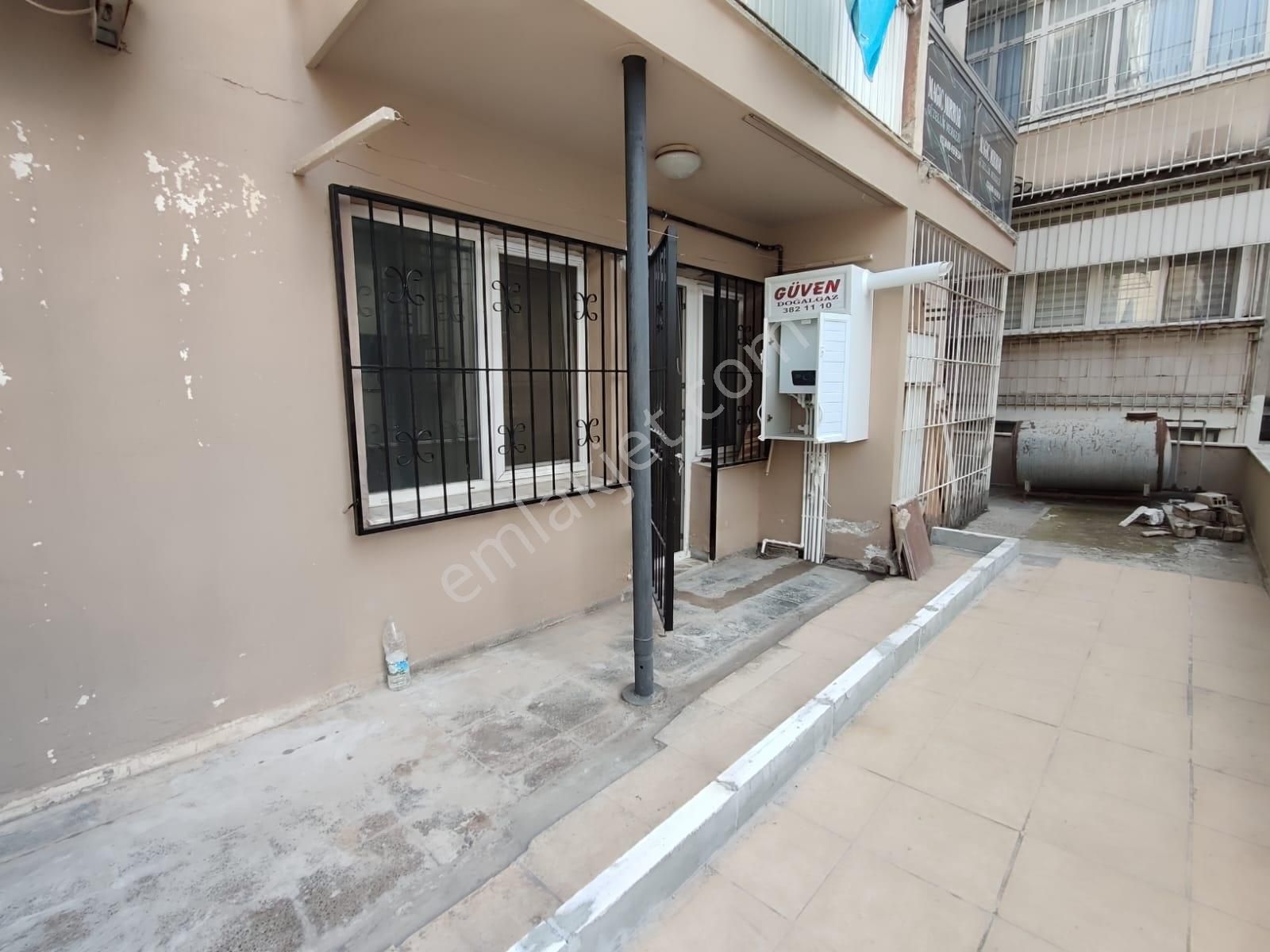 Başkut Emlak'tan Karşıyaka Çarşıda Kiralık Büro&ofis - Görsel 19