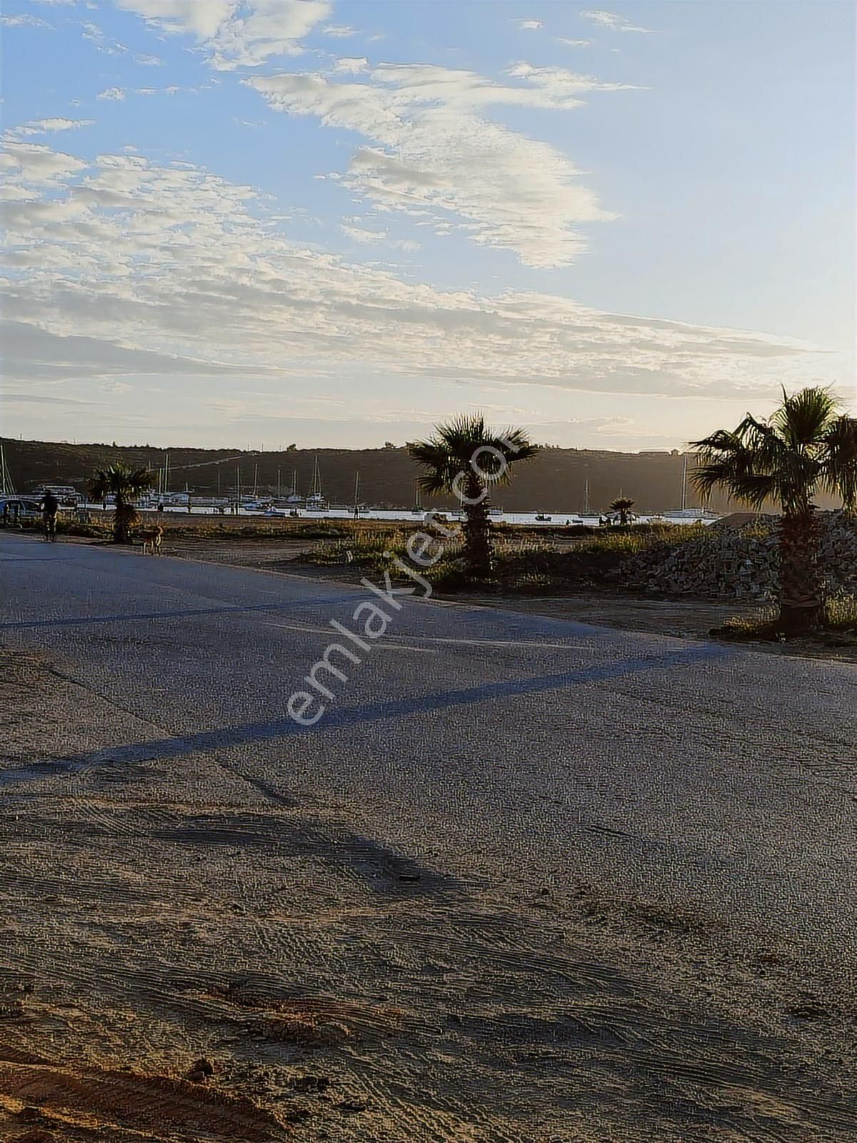 Başkut'tan Seferihisar Sığacık'ta 857 M2 İmarlı Satılık Arsa - Görsel 2