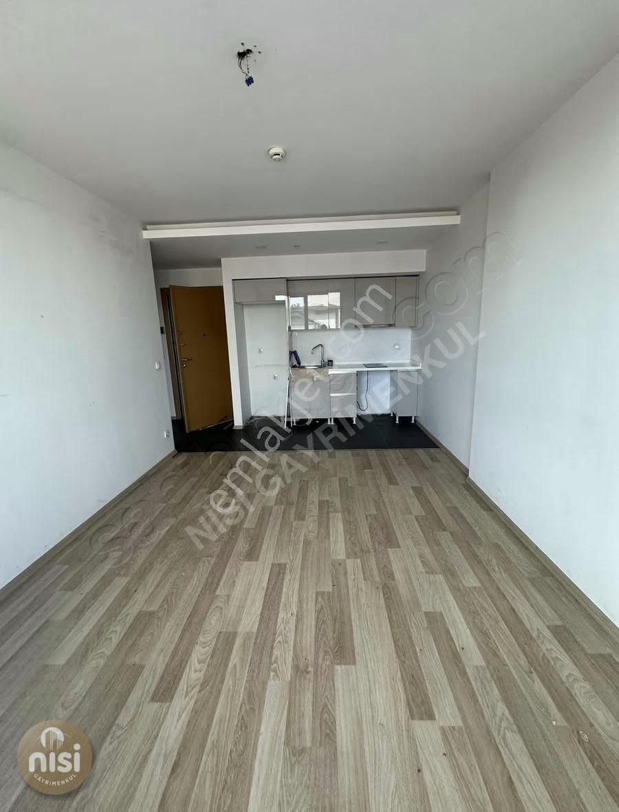 Nursanlar Kartal 1 Kiralık 1+1 Ofis