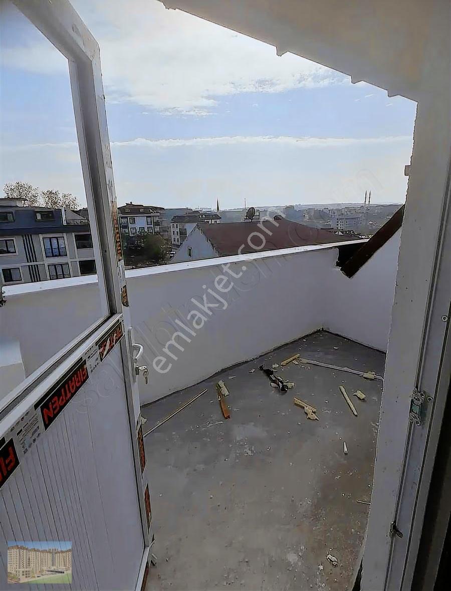 Karlıbayır Merkezi Konumda Otoparklı Sığınaklı Lüks Dubleks - Görsel 5