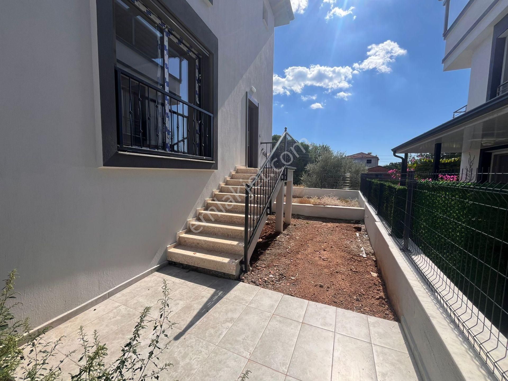 Seferihisar Payamlıda Geniş Bahçeli Sıfır 3+1 Yazlık - Görsel 7