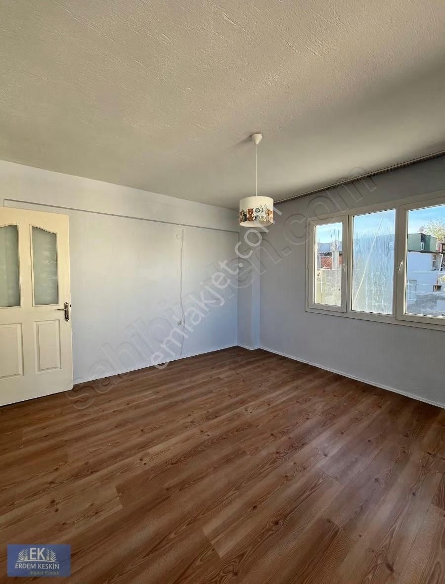 Gaziemir Emrezde 3 Cepheli 110 M2 2+1 Kiralık Daire - Görsel 10